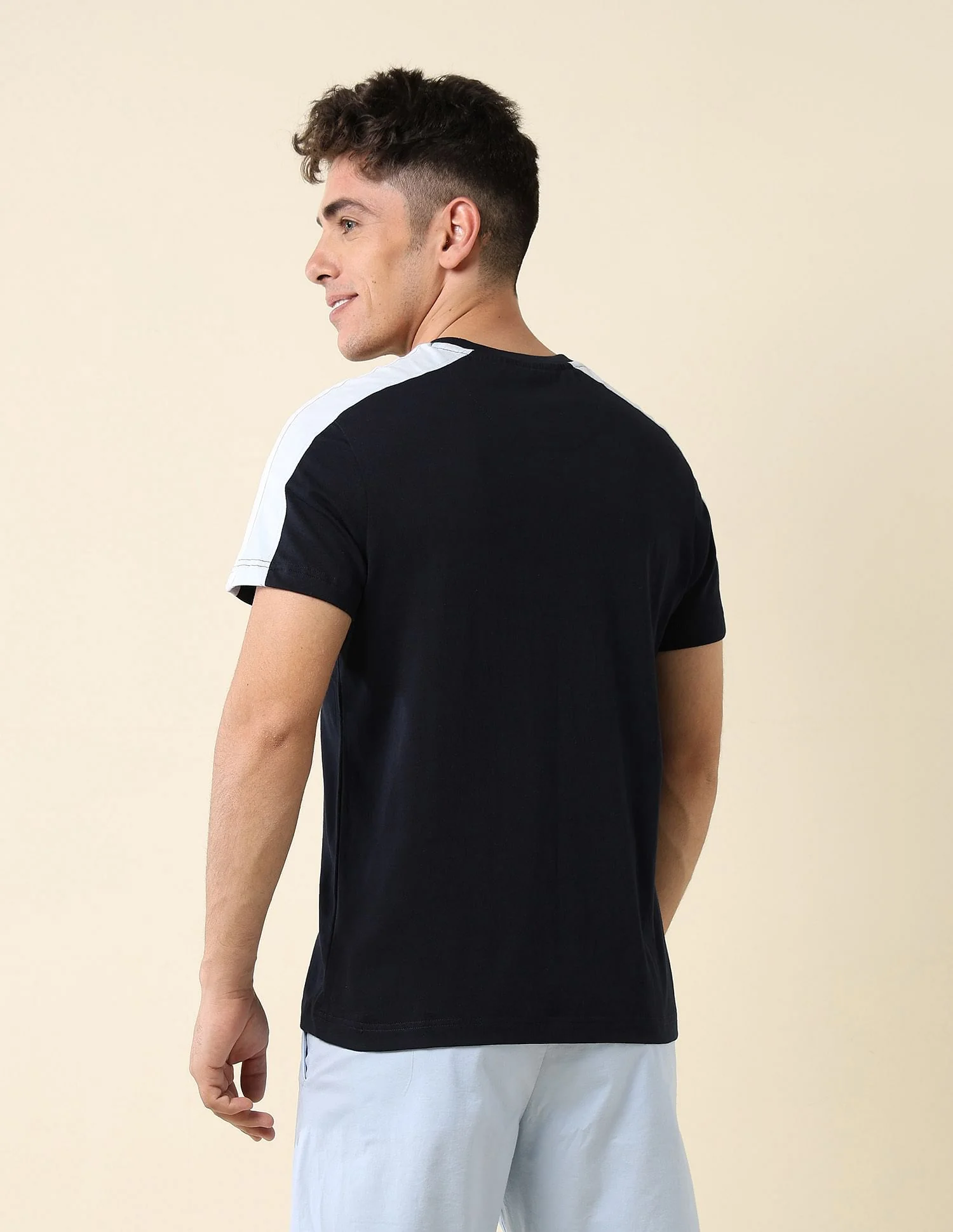 Contrast Taped Slim Fit T-Shirt - Image 5