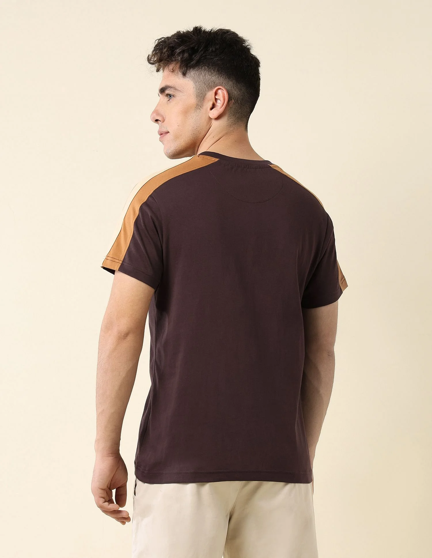 Contrast Taped Slim Fit T-Shirt - Image 5