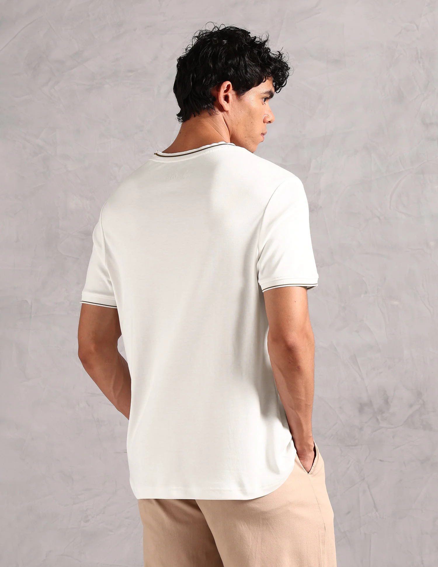 Crew Neck Comfort Fit OEE08 Lounge T-Shirt - Pack Of 1 - Image 5