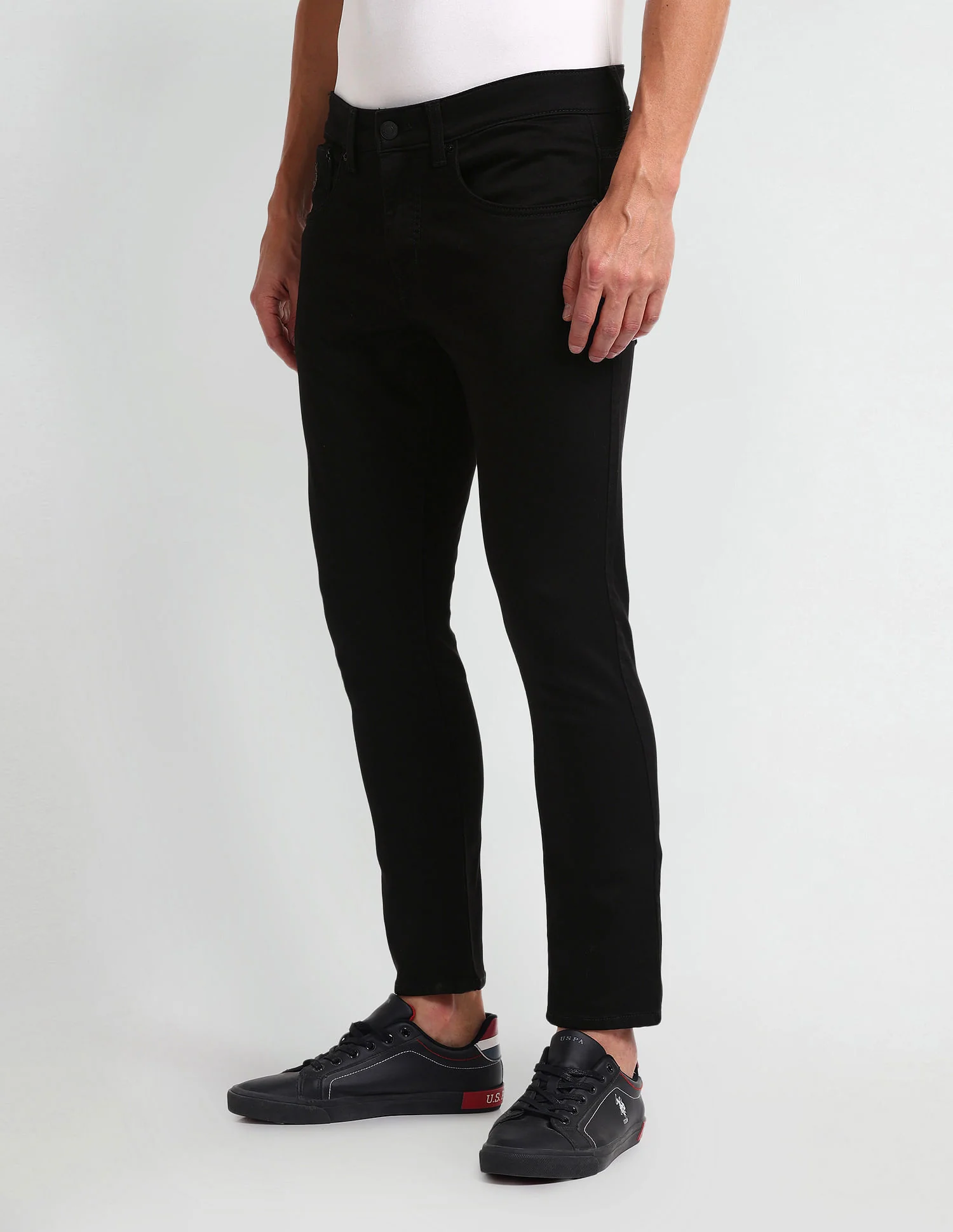 Henry Tapered Cropped Fit Black Jeans - Image 4