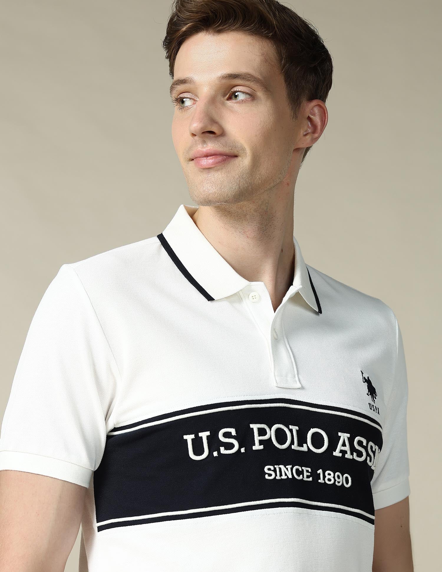 Cut & Sew Brand Embroidered Regular Fit Polo Shirt - Image 7