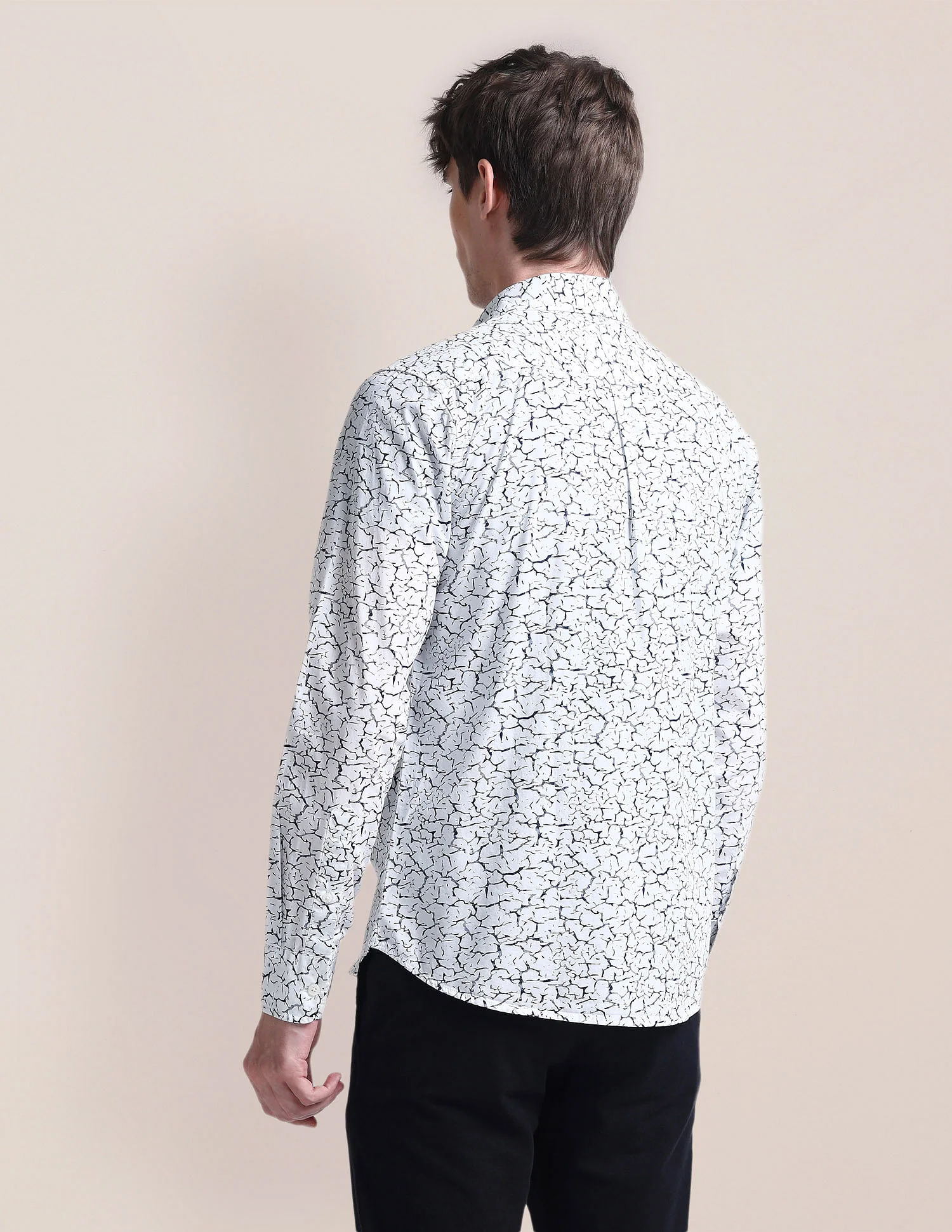 Cutaway Collar Cotton Shirt - Image 5