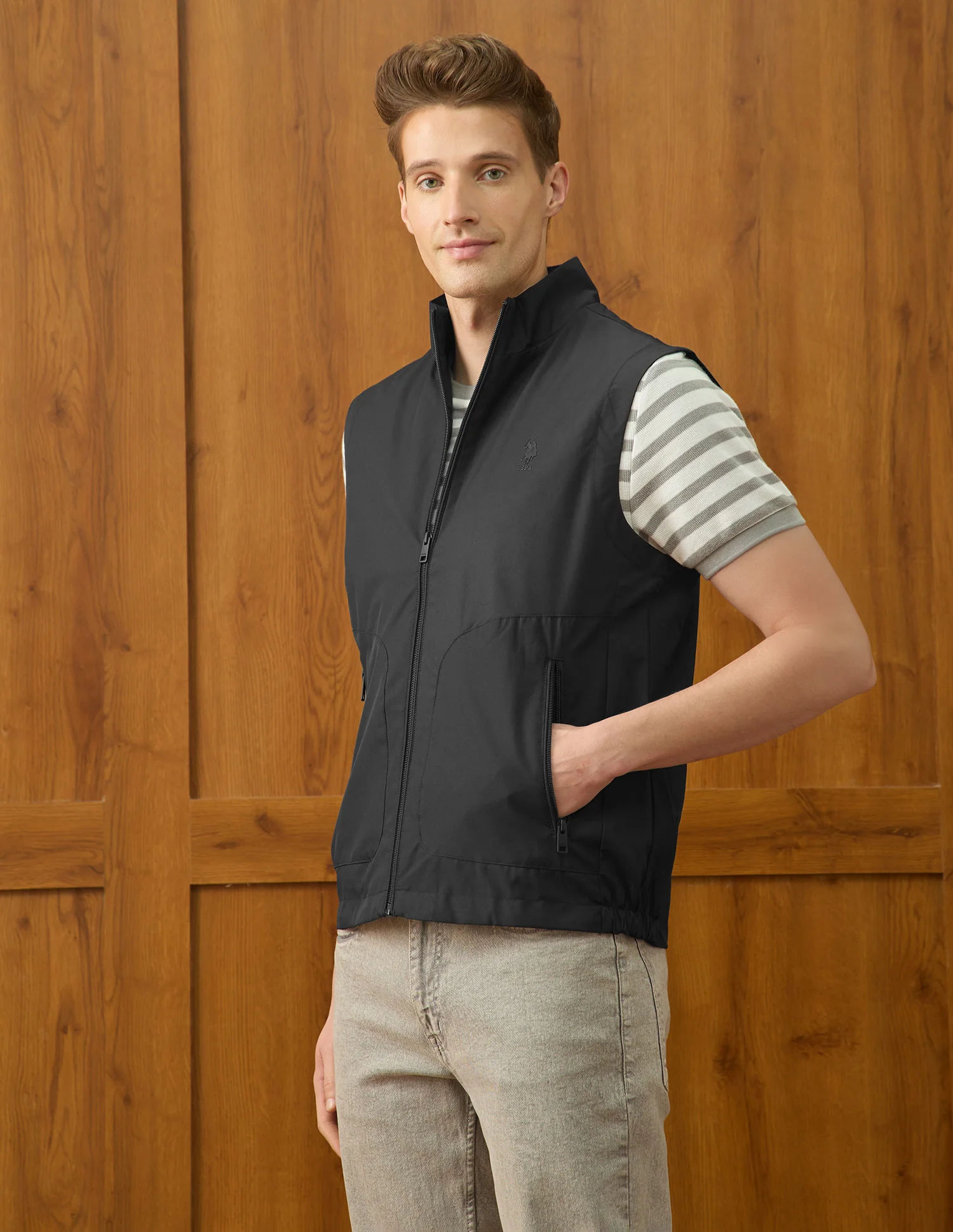 Equestrian Aisle Theater Regular Fit Jacket - Image 4