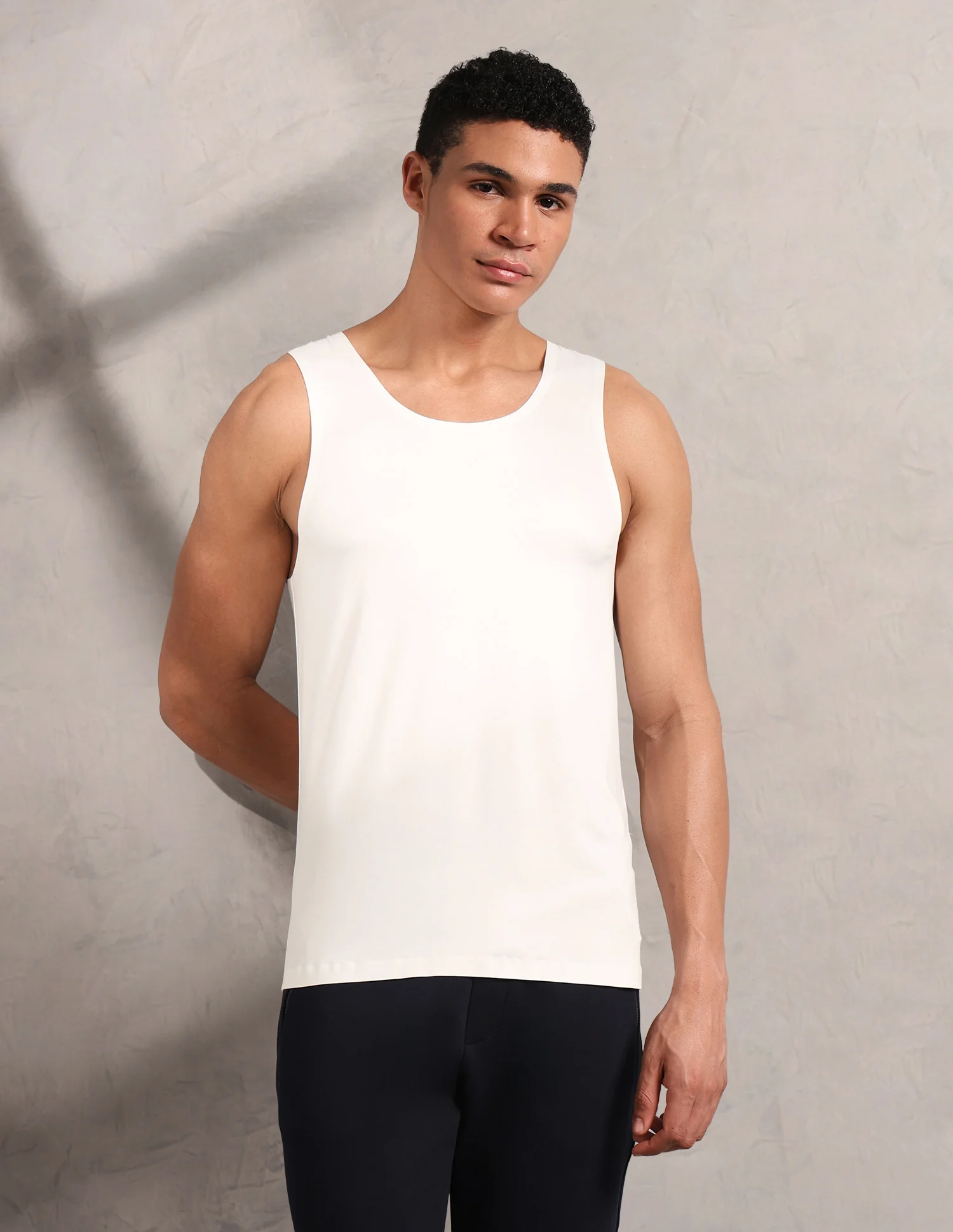 Essential Sports RV002 Seamless Vest - Image 6