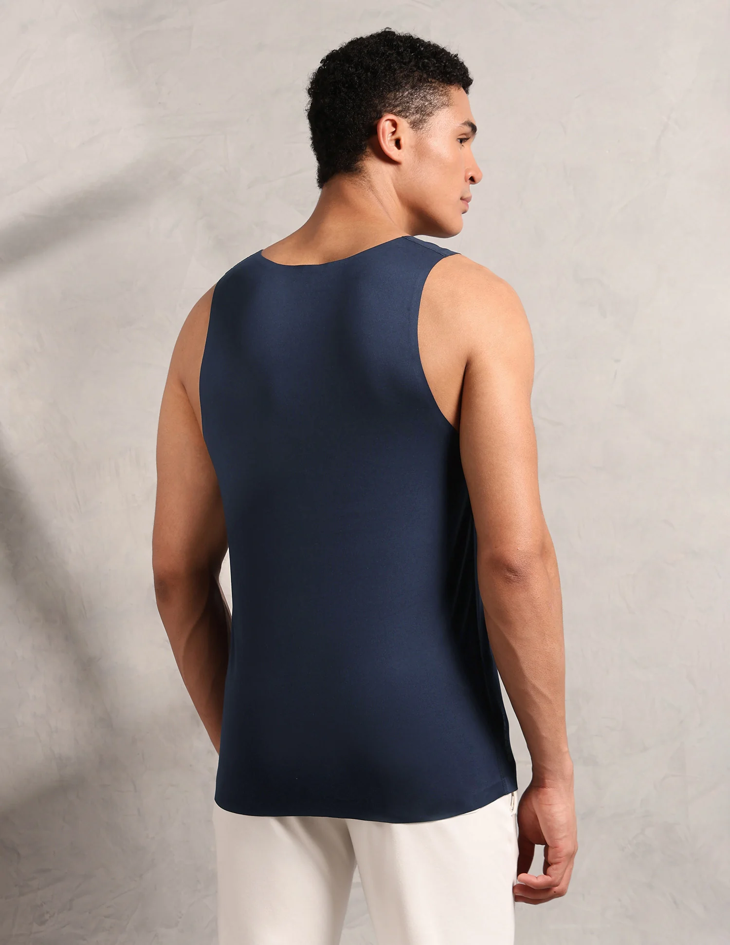 Essential Sports RV002 Seamless Vest - Image 5