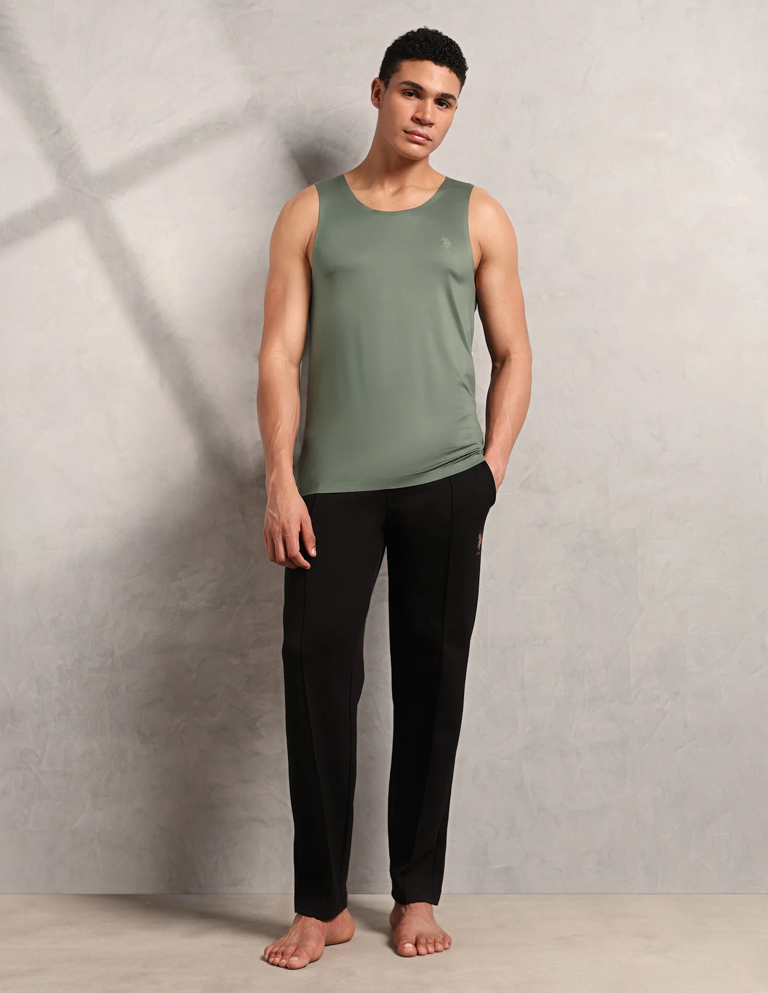 Essential Sports RV002 Seamless Vest - Image 3
