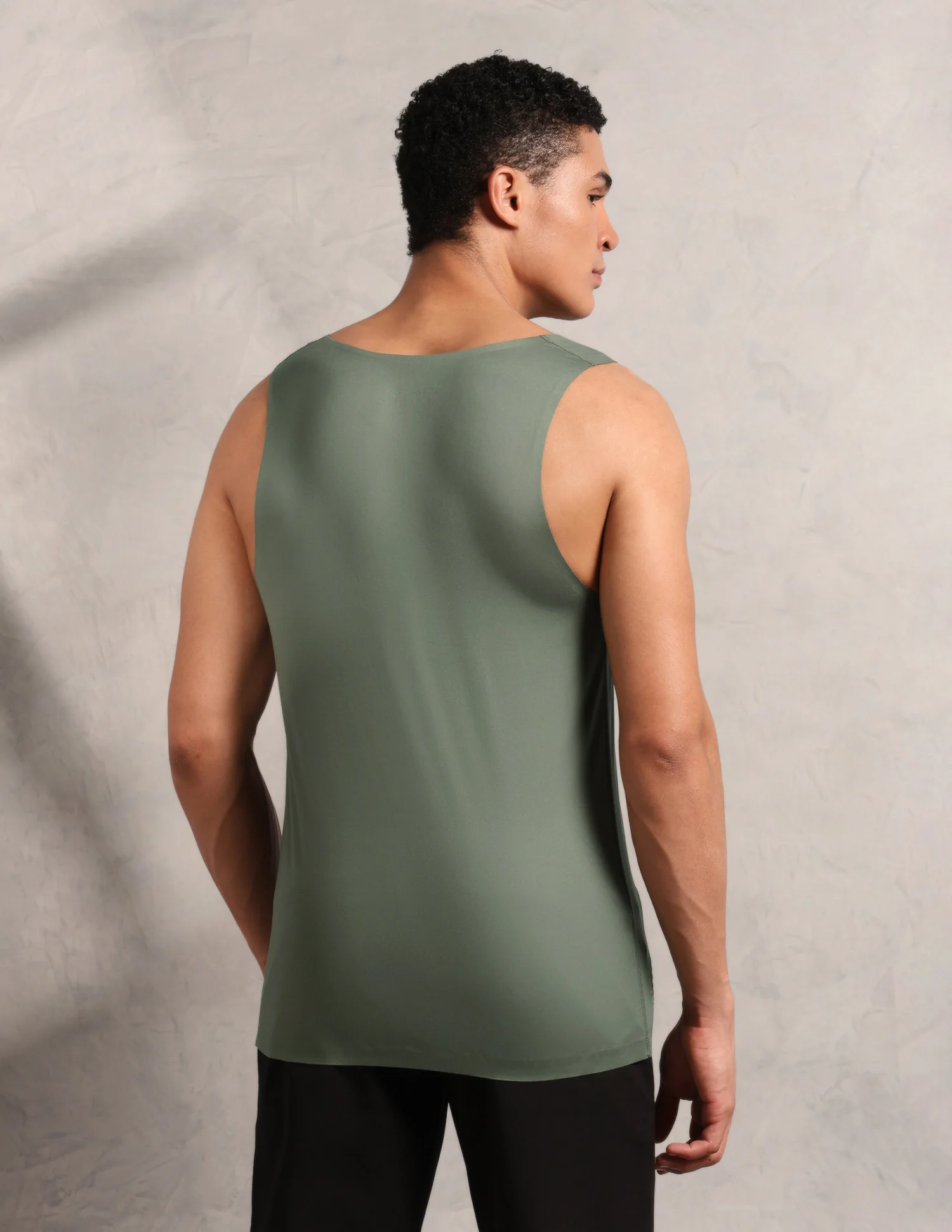 Essential Sports RV002 Seamless Vest - Image 5