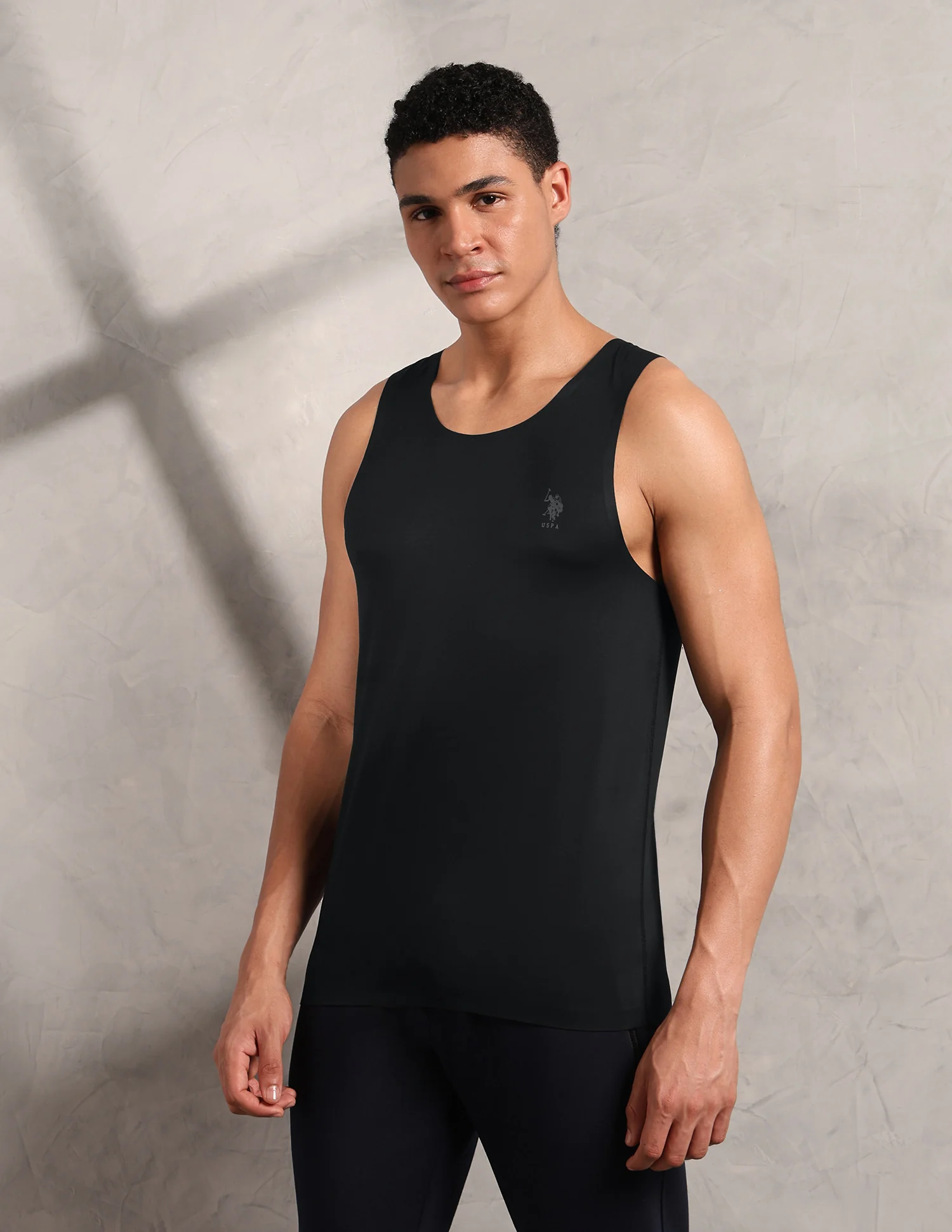 Essential Sports RV002 Seamless Vest - Image 4