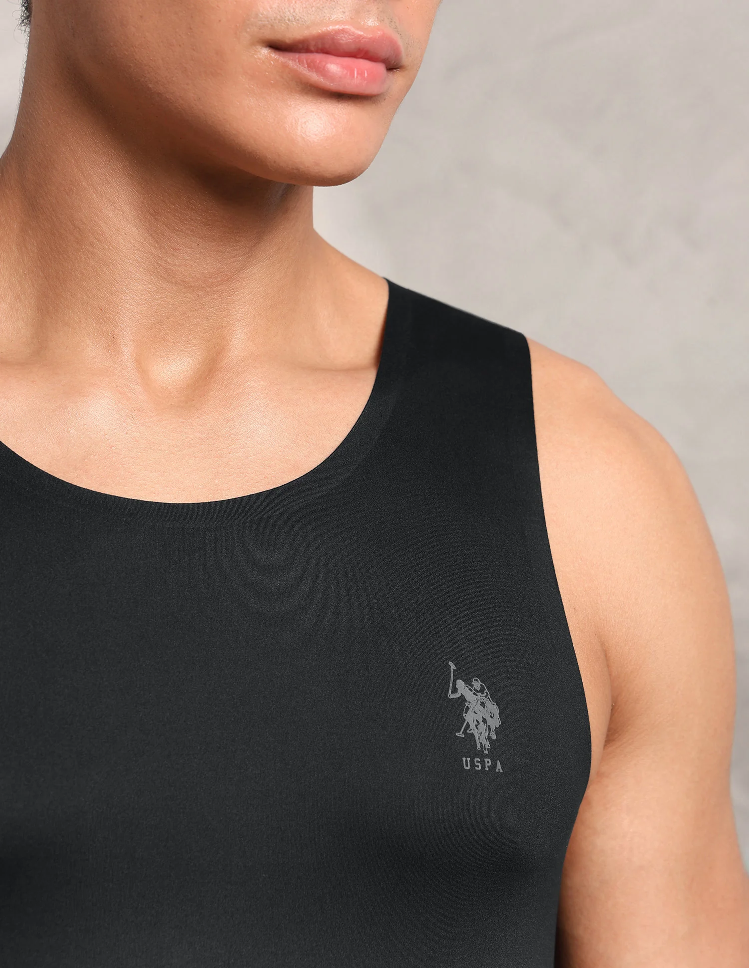 Essential Sports RV002 Seamless Vest - Image 7