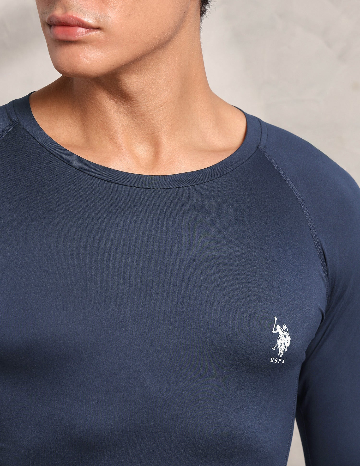 Essential Sports RV003 Compression T-Shirt - Image 7