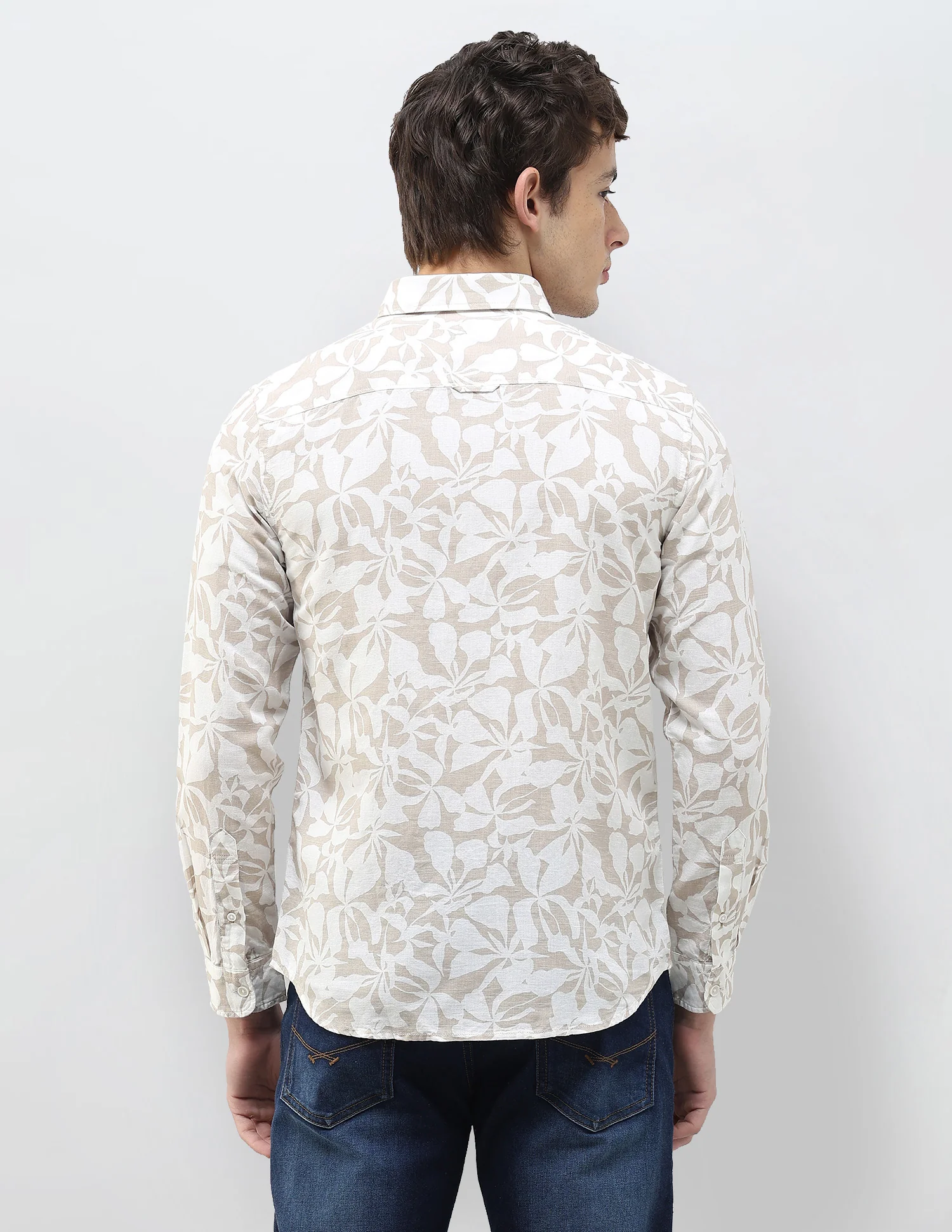 Floral Printed Regular Fit Shirt - Image 5