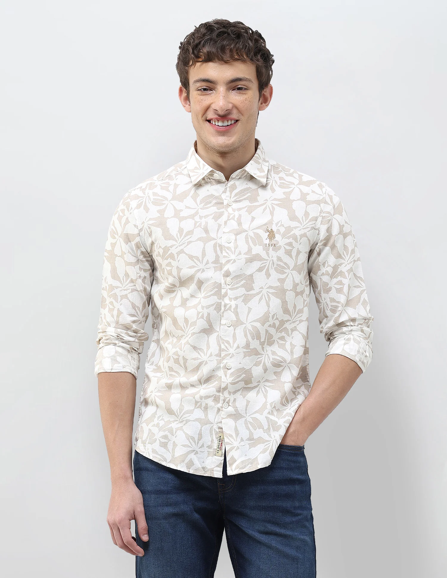 Floral Printed Regular Fit Shirt - Image 6