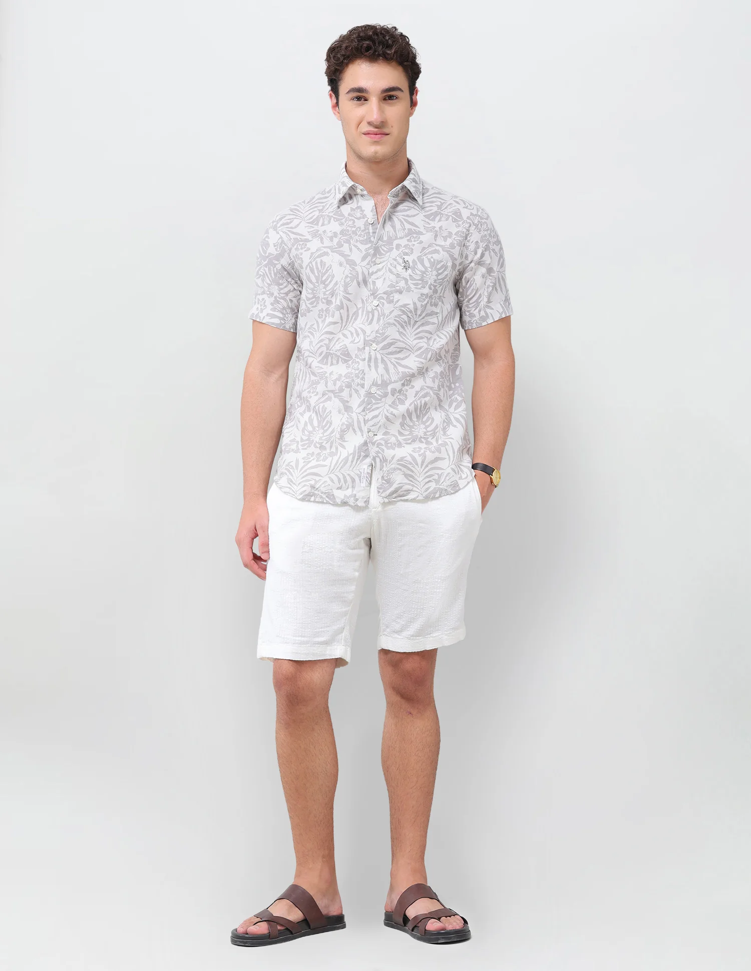 Floral Printed Regular Fit Shirt - Image 3