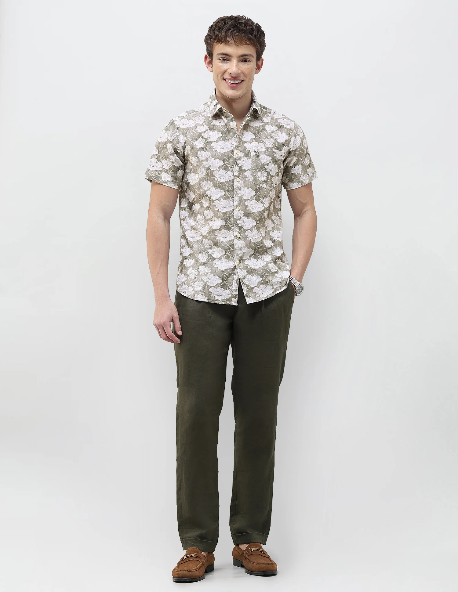 Floral Printed Regular Fit Shirt - Image 3