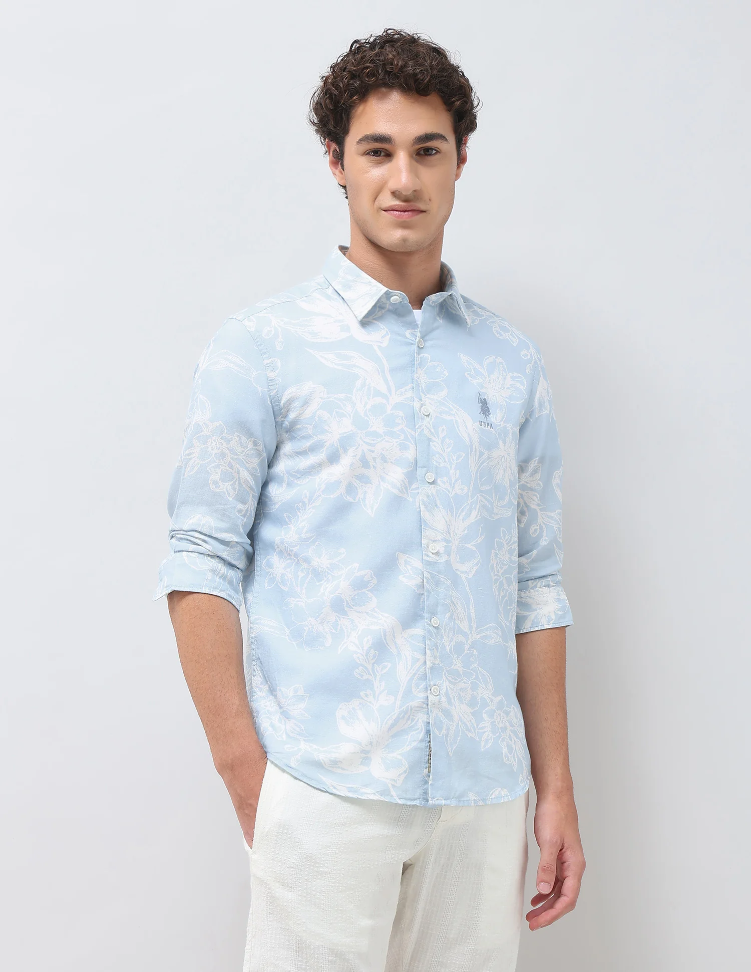 Floral Printed Regular Fit Shirt - Image 4
