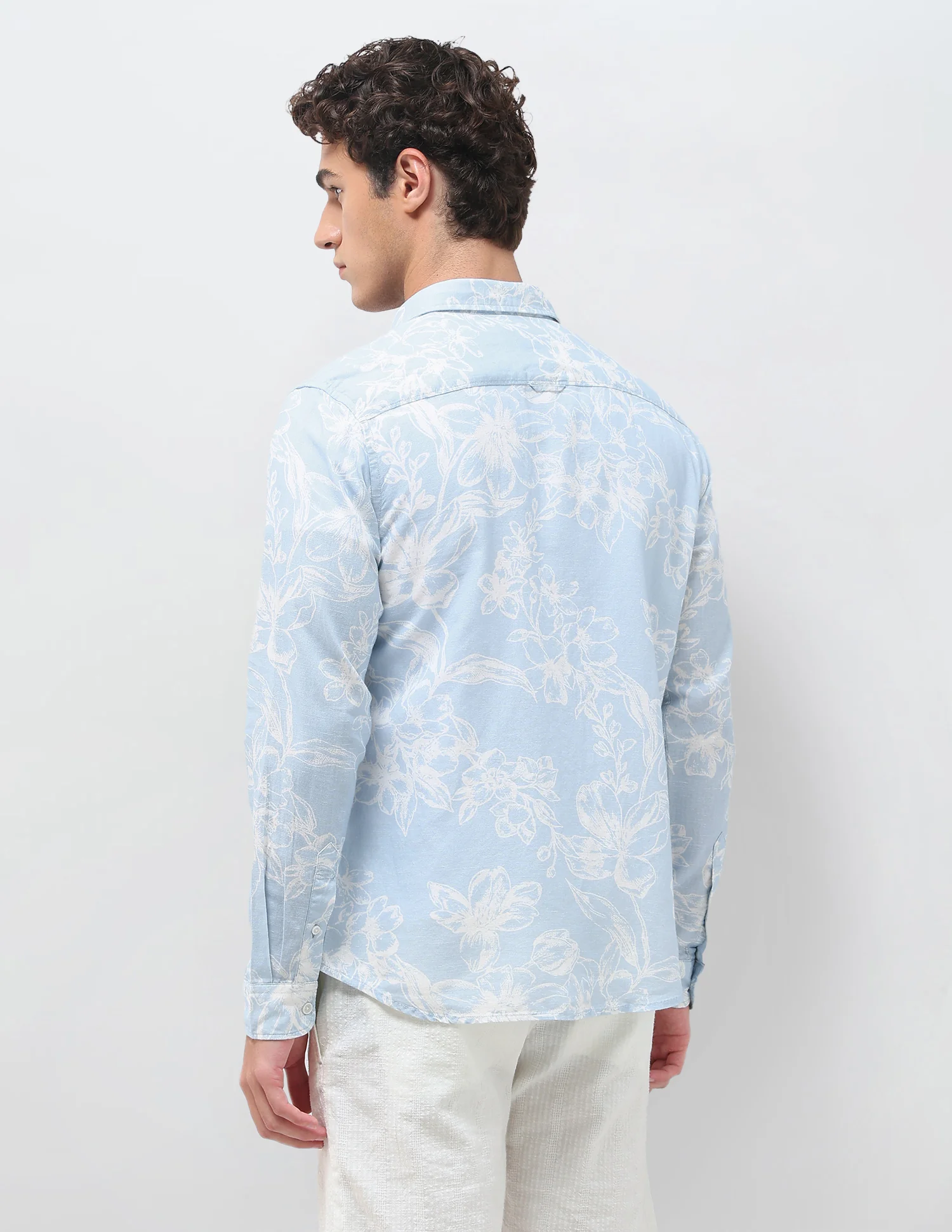 Floral Printed Regular Fit Shirt - Image 5
