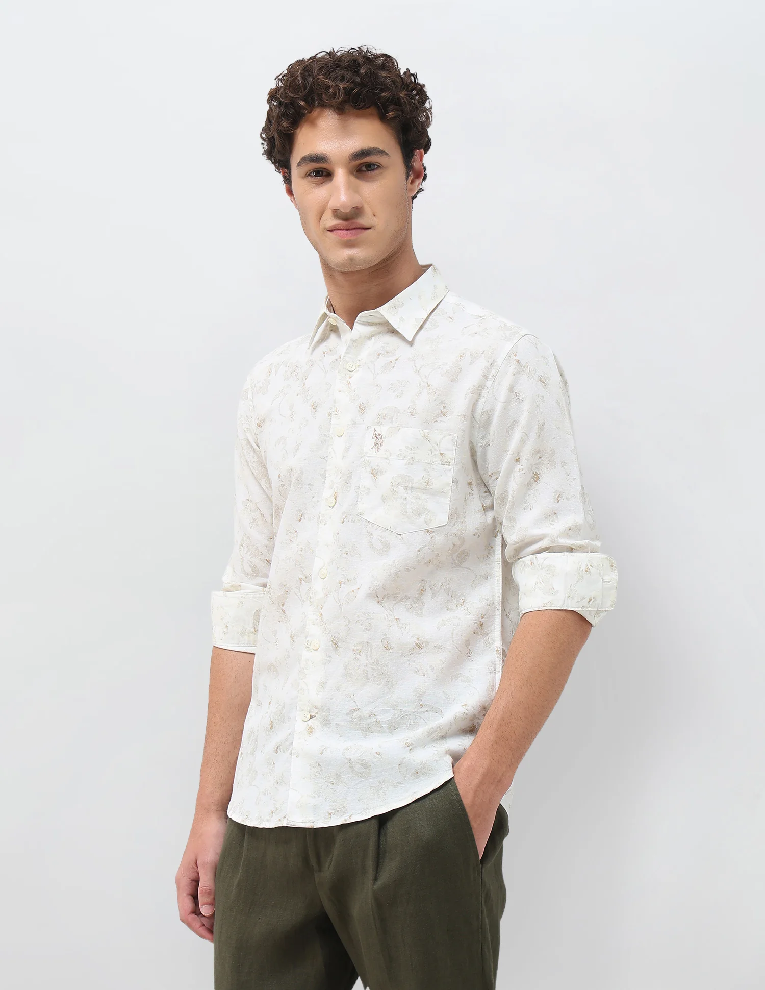 Floral Printed Regular Fit Shirt - Image 4