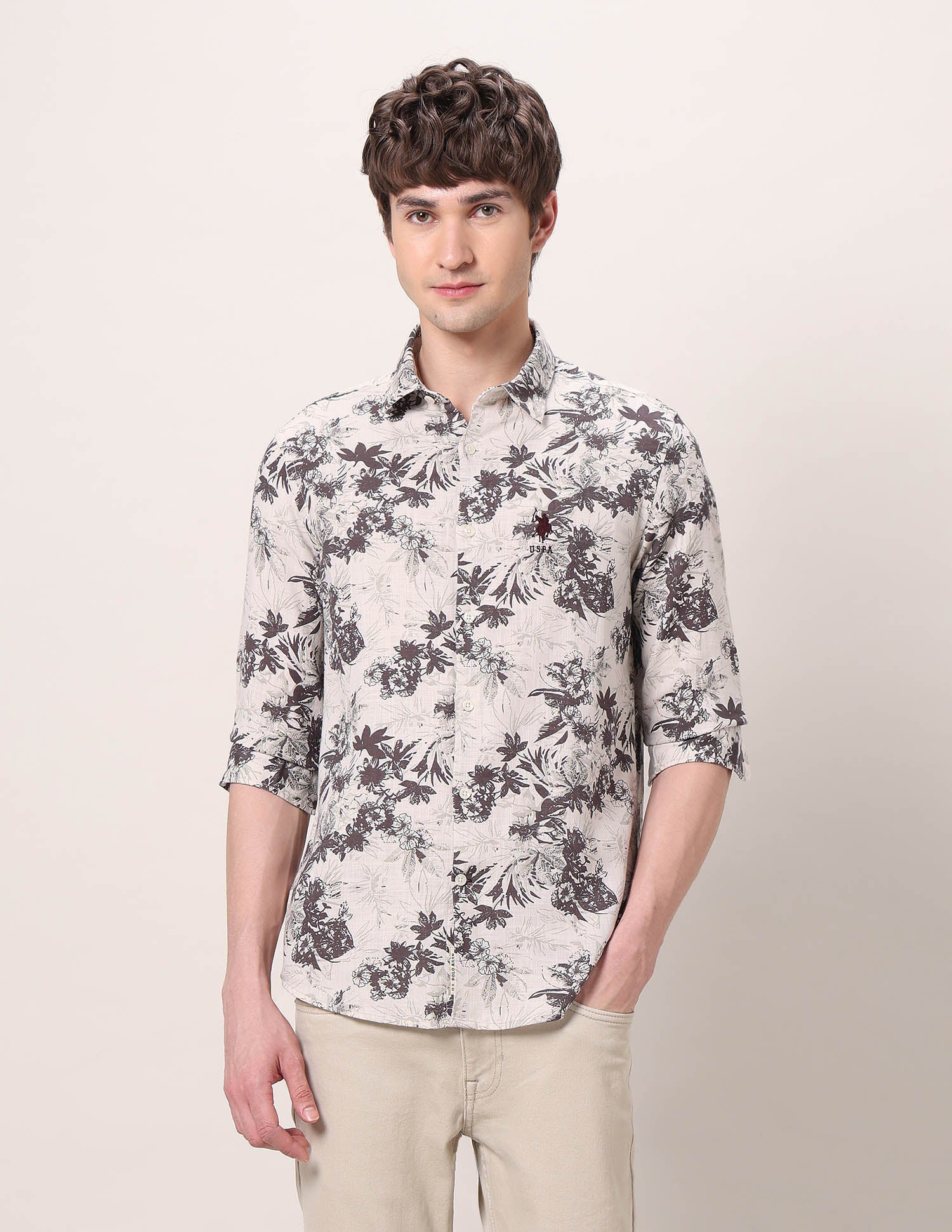 Floral Printed Regular Fit Shirt - Image 6