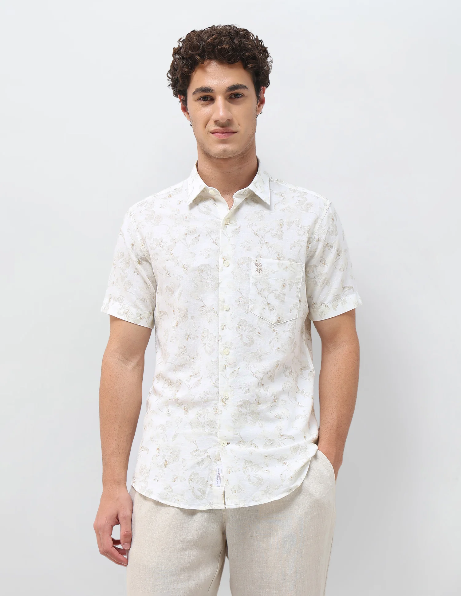 Floral Printed Regular Fit Shirt - Image 6