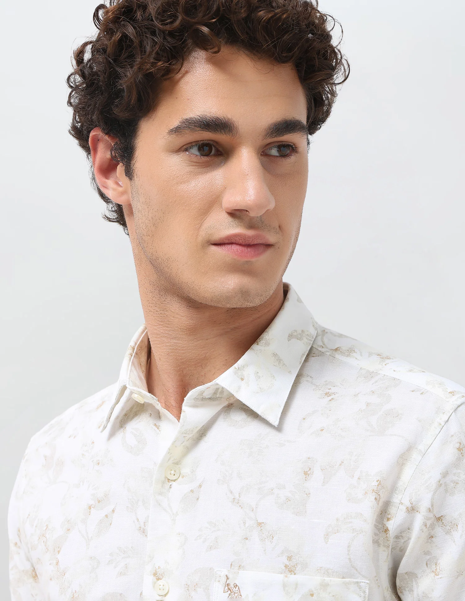 Floral Printed Regular Fit Shirt - Image 7