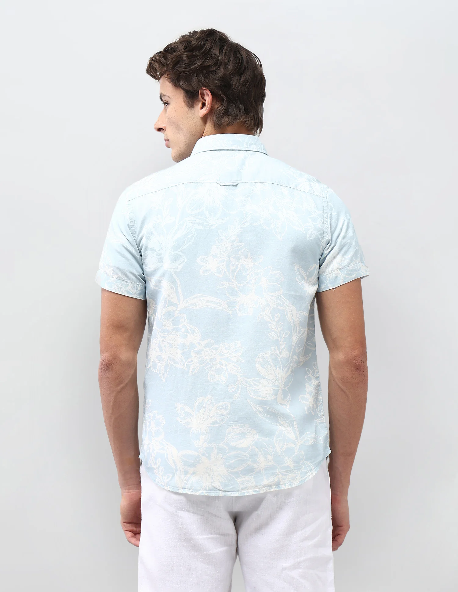Floral Printed Regular Fit Shirt - Image 5