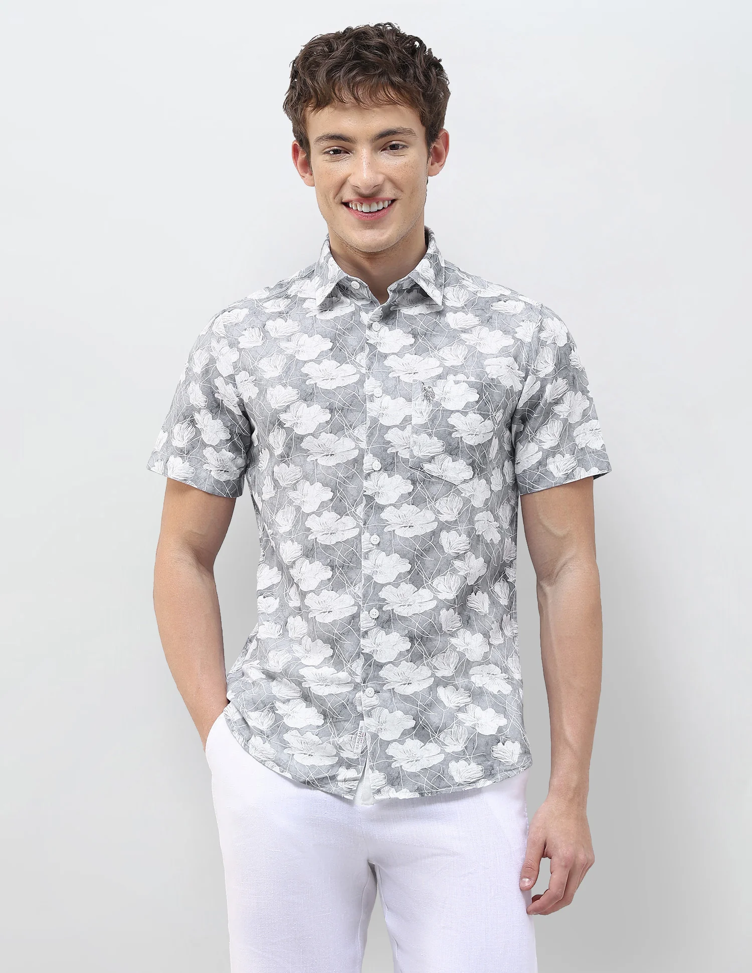 Floral Printed Regular Fit Shirt - Image 6