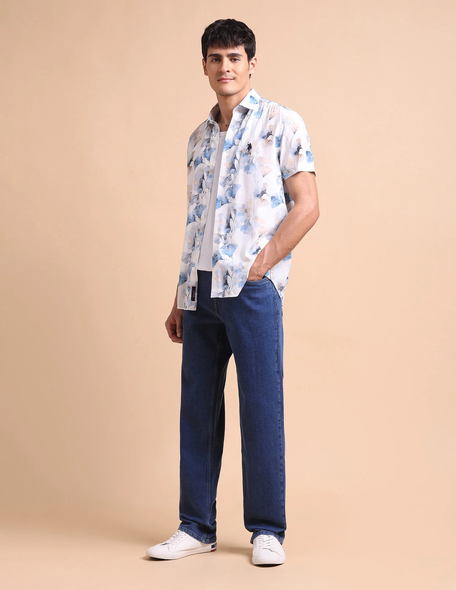 Floral Printed Slim Fit Shirt - Image 3