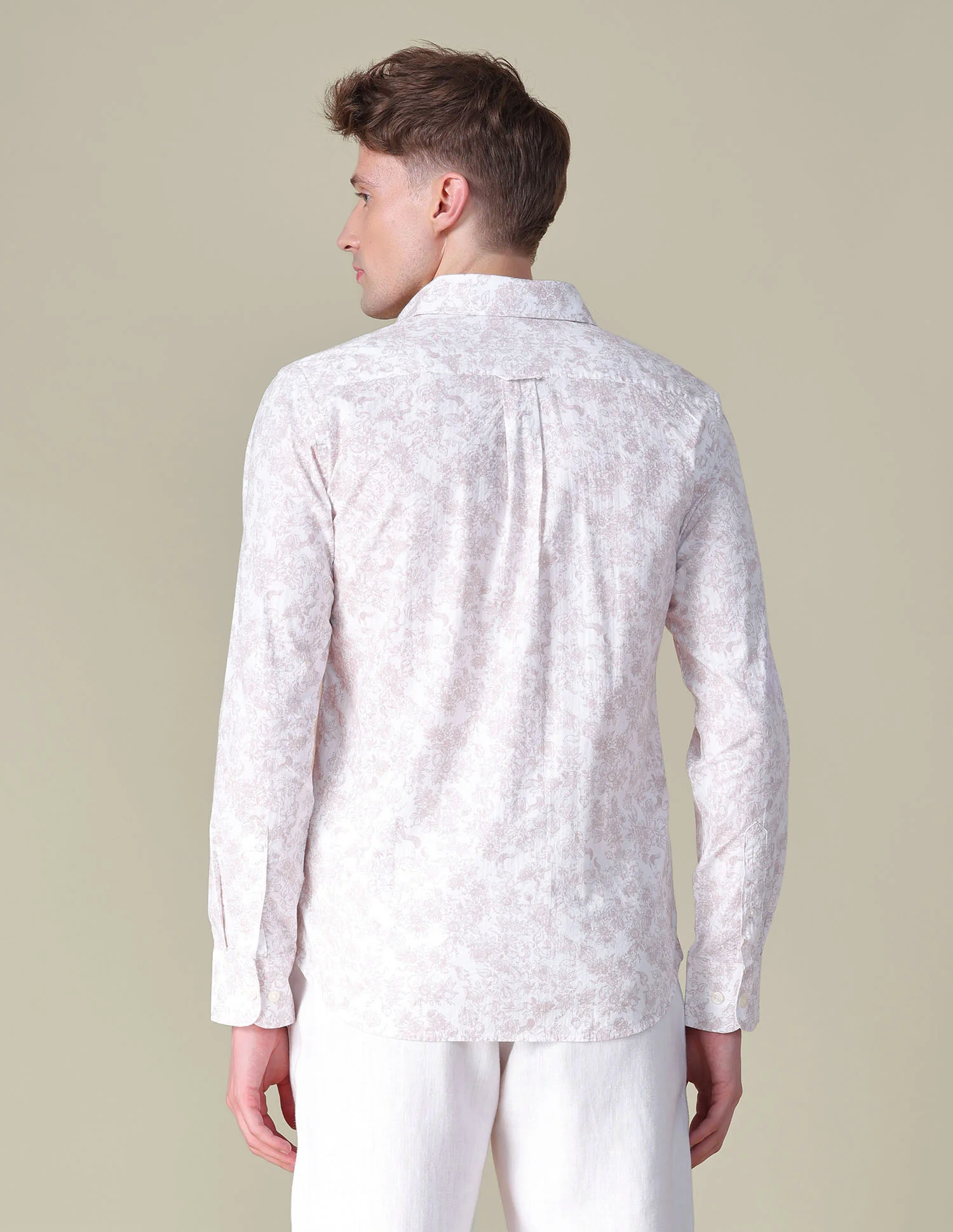 Floral Printed Tailored Fit Shirt - Image 5