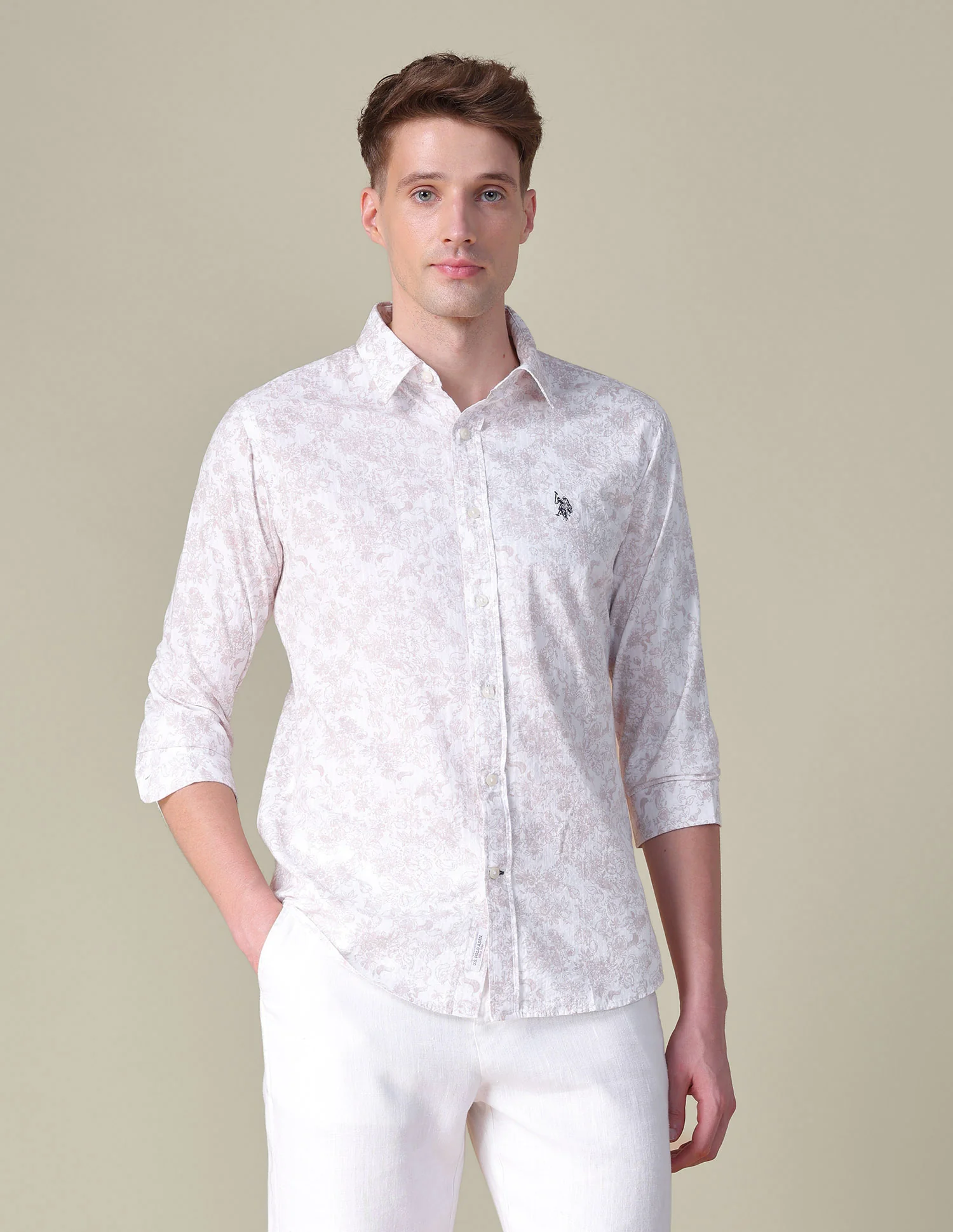 Floral Printed Tailored Fit Shirt - Image 6