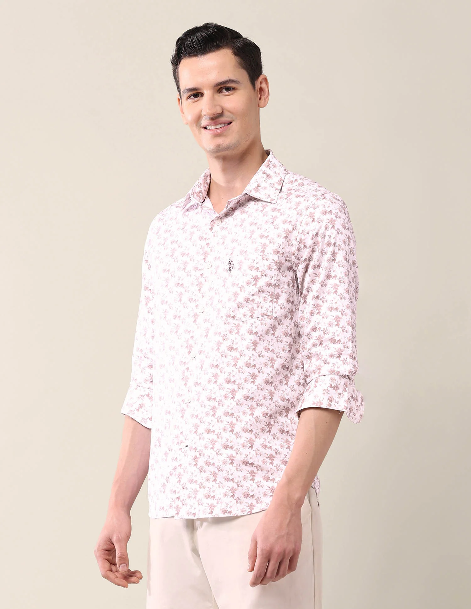 Floral Printed Tailored Fit Shirt - Image 4