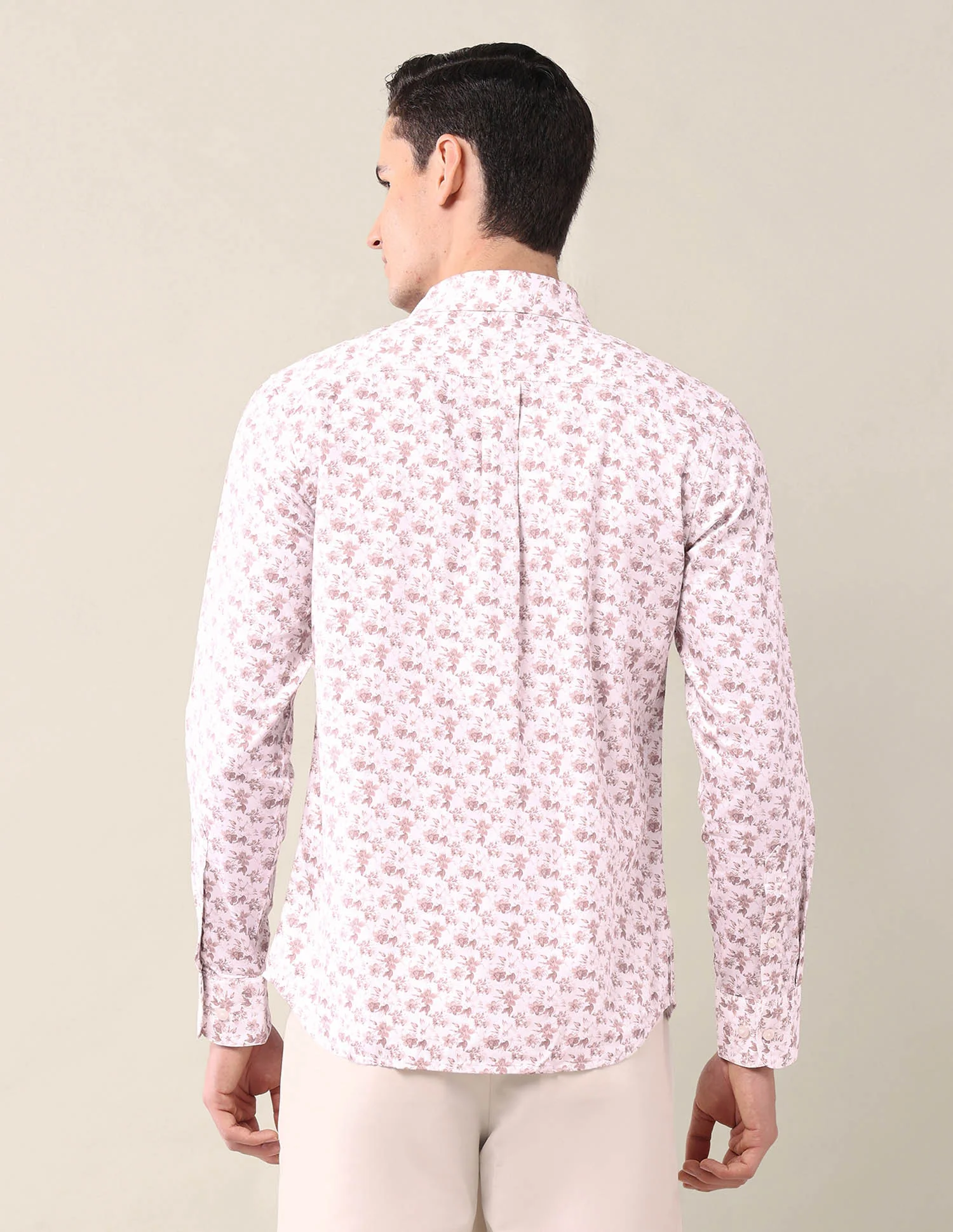 Floral Printed Tailored Fit Shirt - Image 5