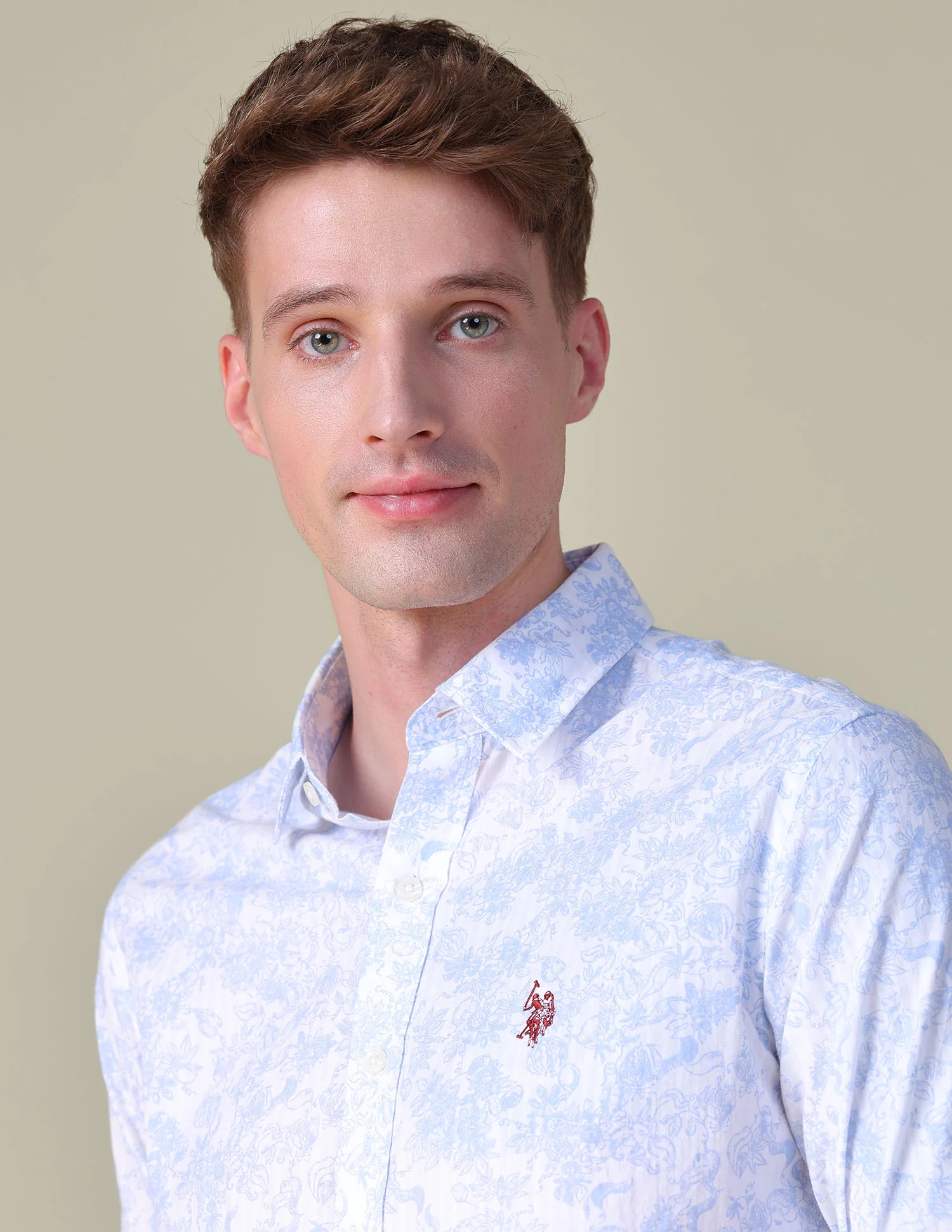 Floral Printed Tailored Fit Shirt - Image 7