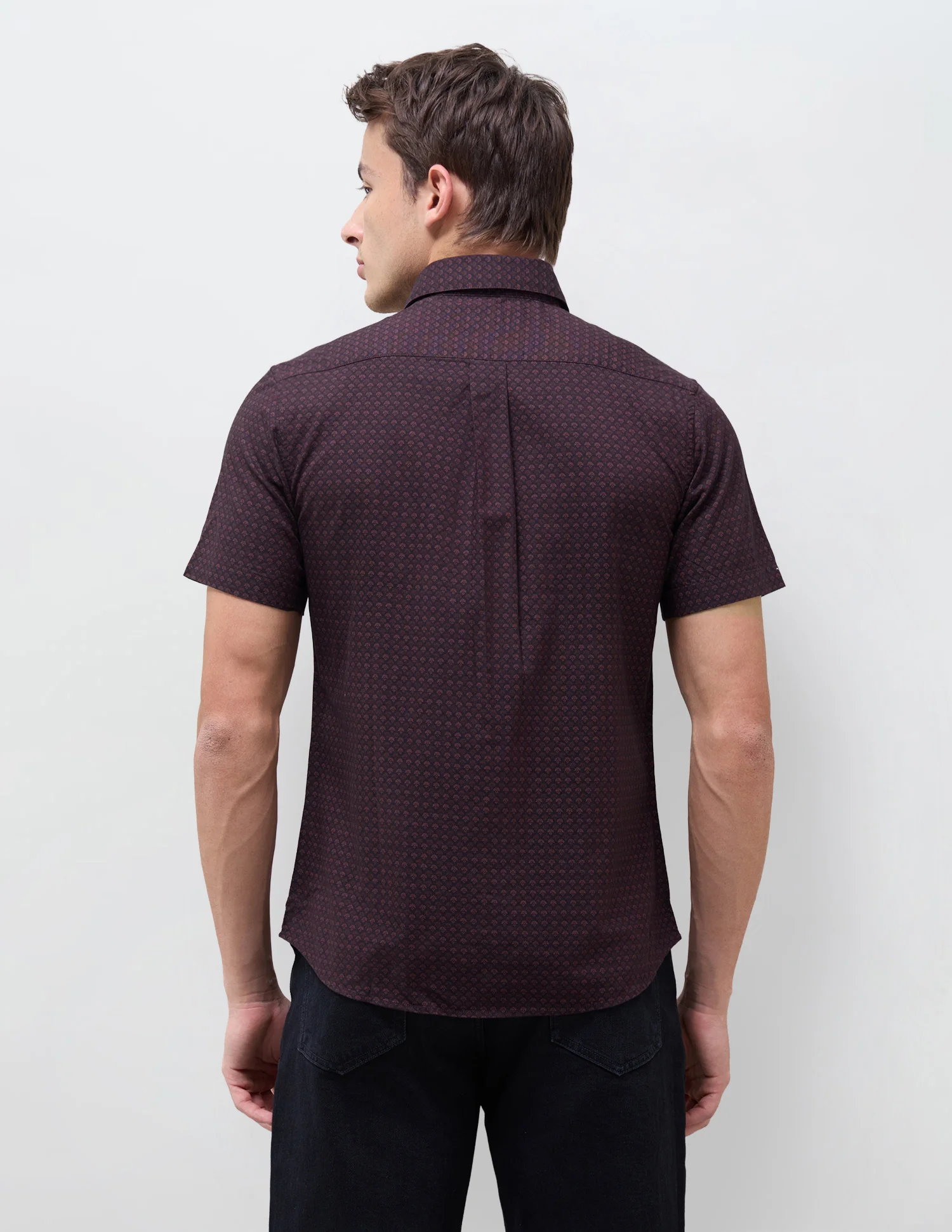 Geometric Printed Regular Fit Shirt - Image 5