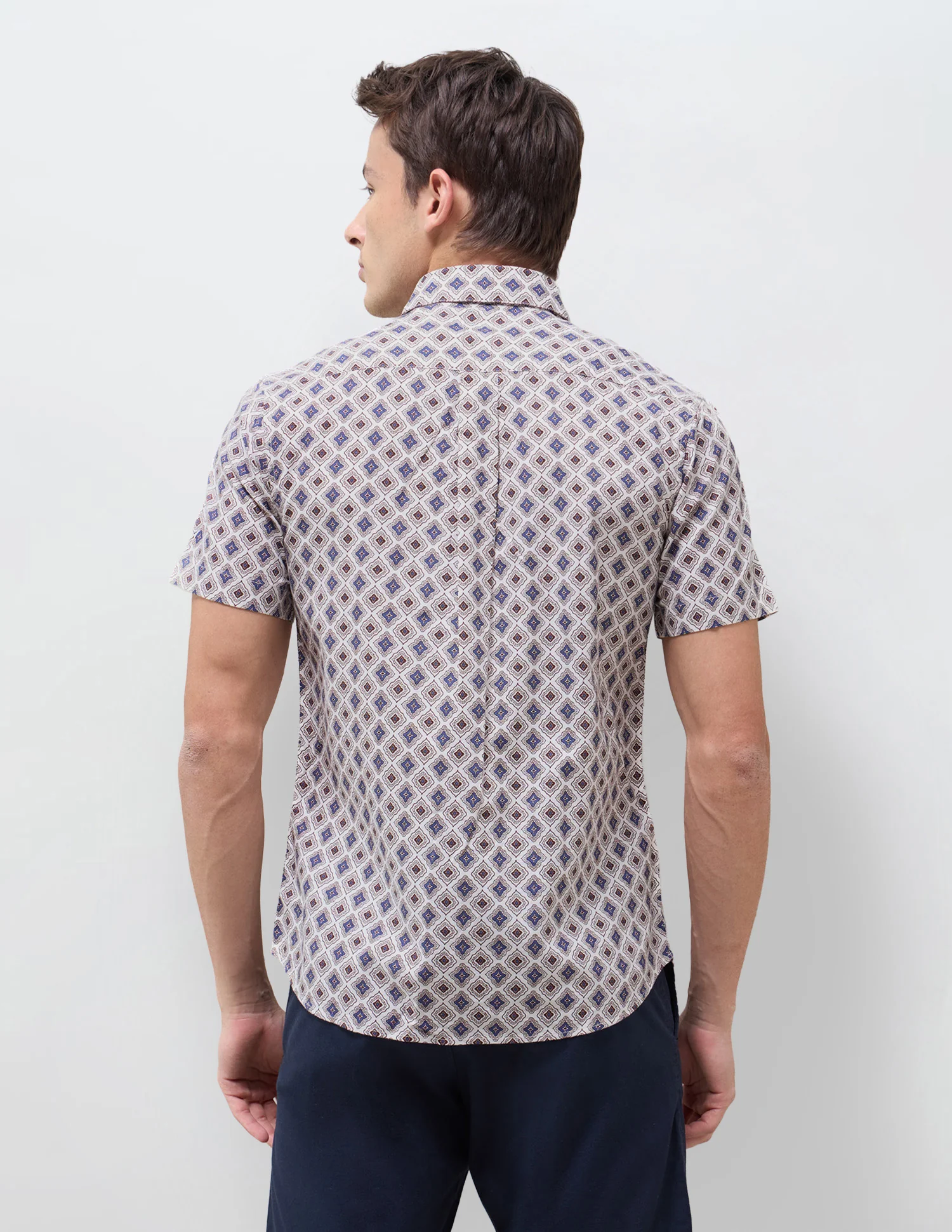 Geometric Printed Regular Fit Shirt - Image 5