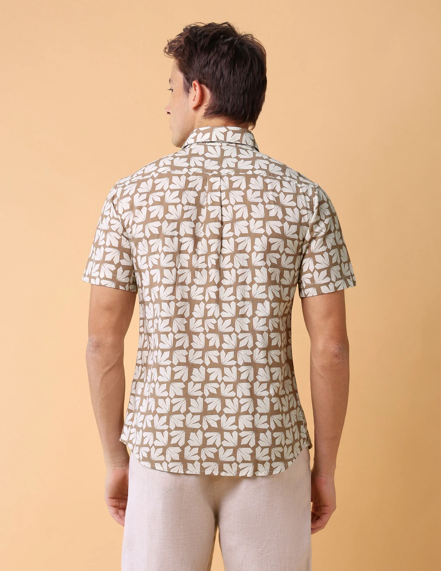 Geometric Printed Regular Fit Shirt - Image 5
