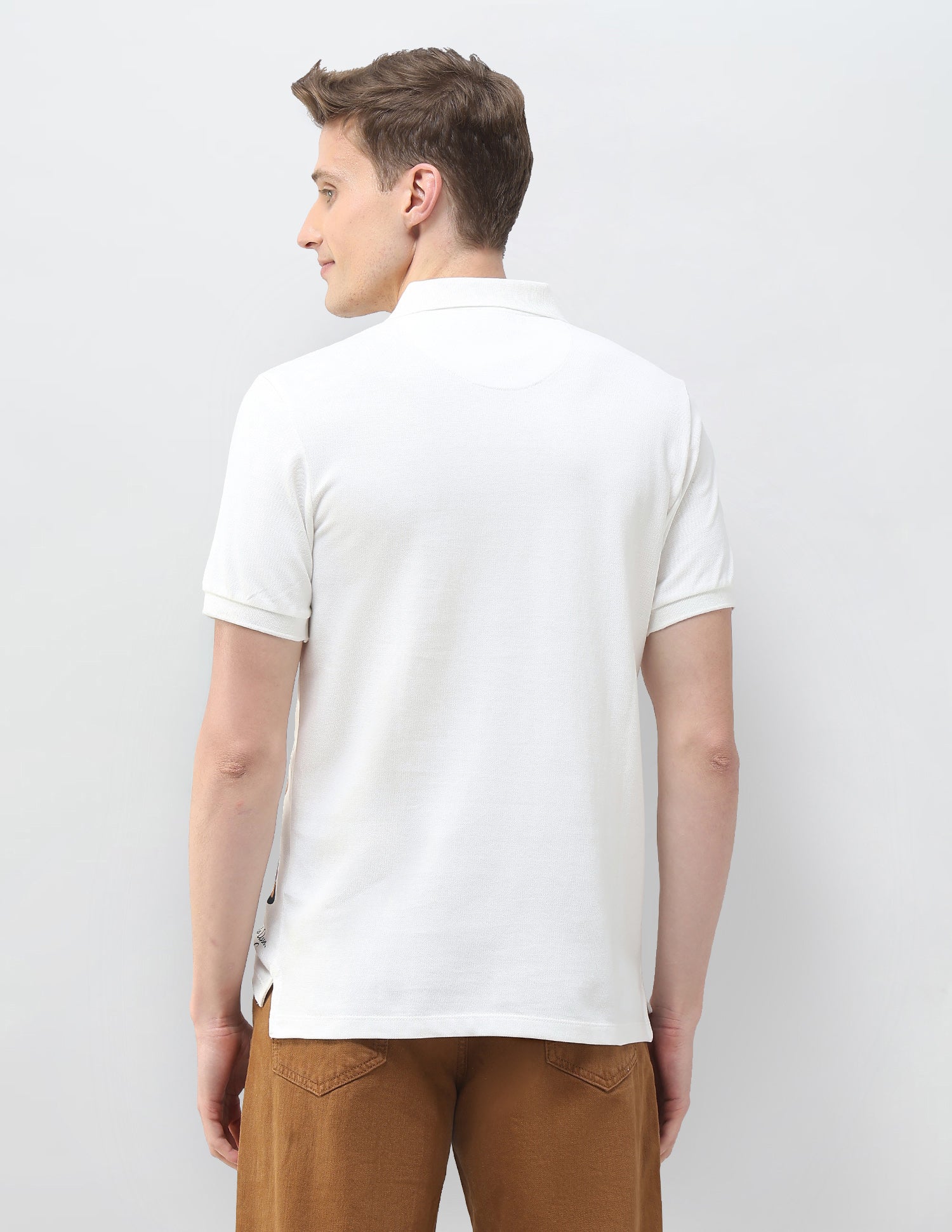 Graphic Brand Printed Motel On The Coast Polo Shirt - Image 5