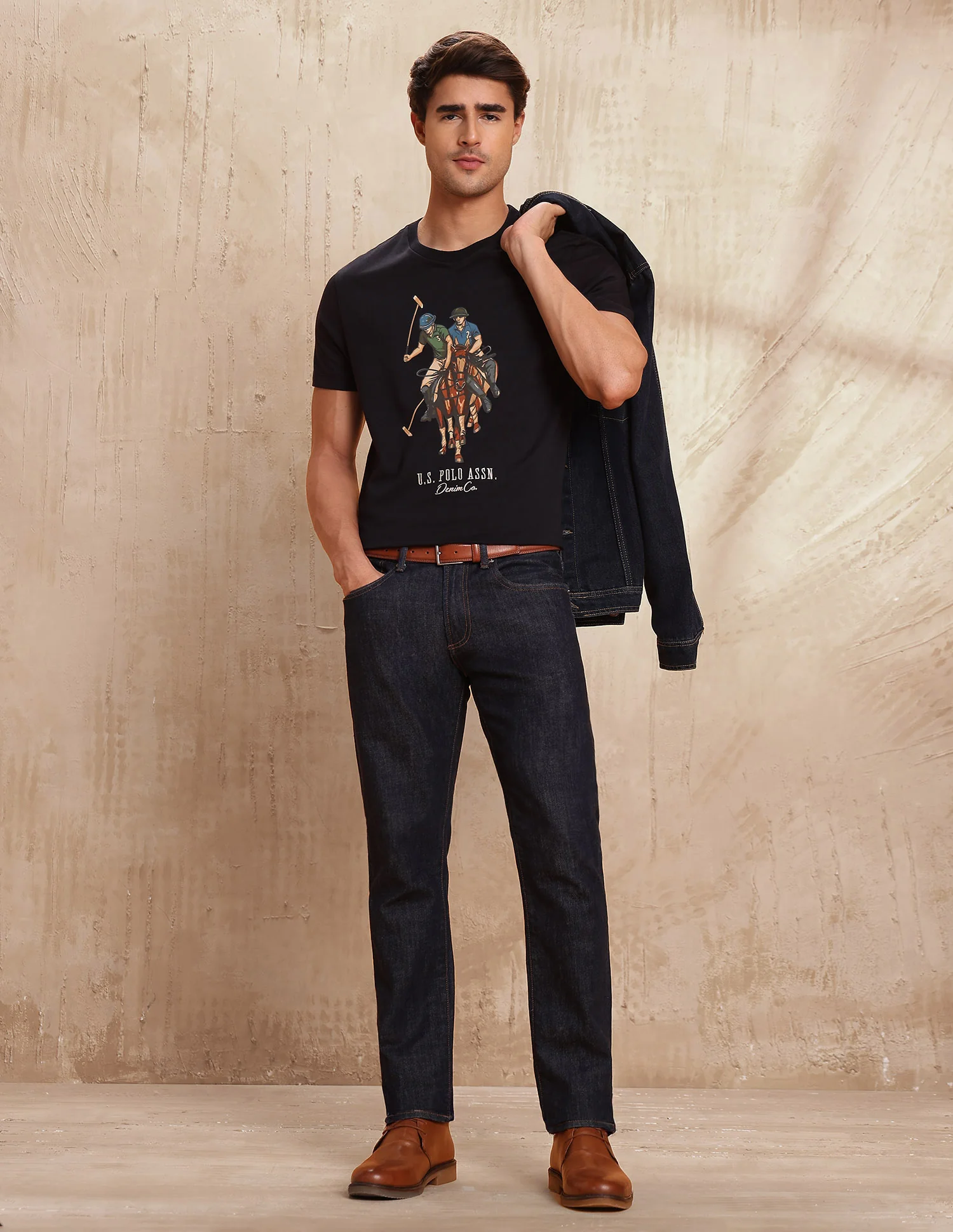 Graphic Brand Printed Muscle Fit T-Shirt - Image 3