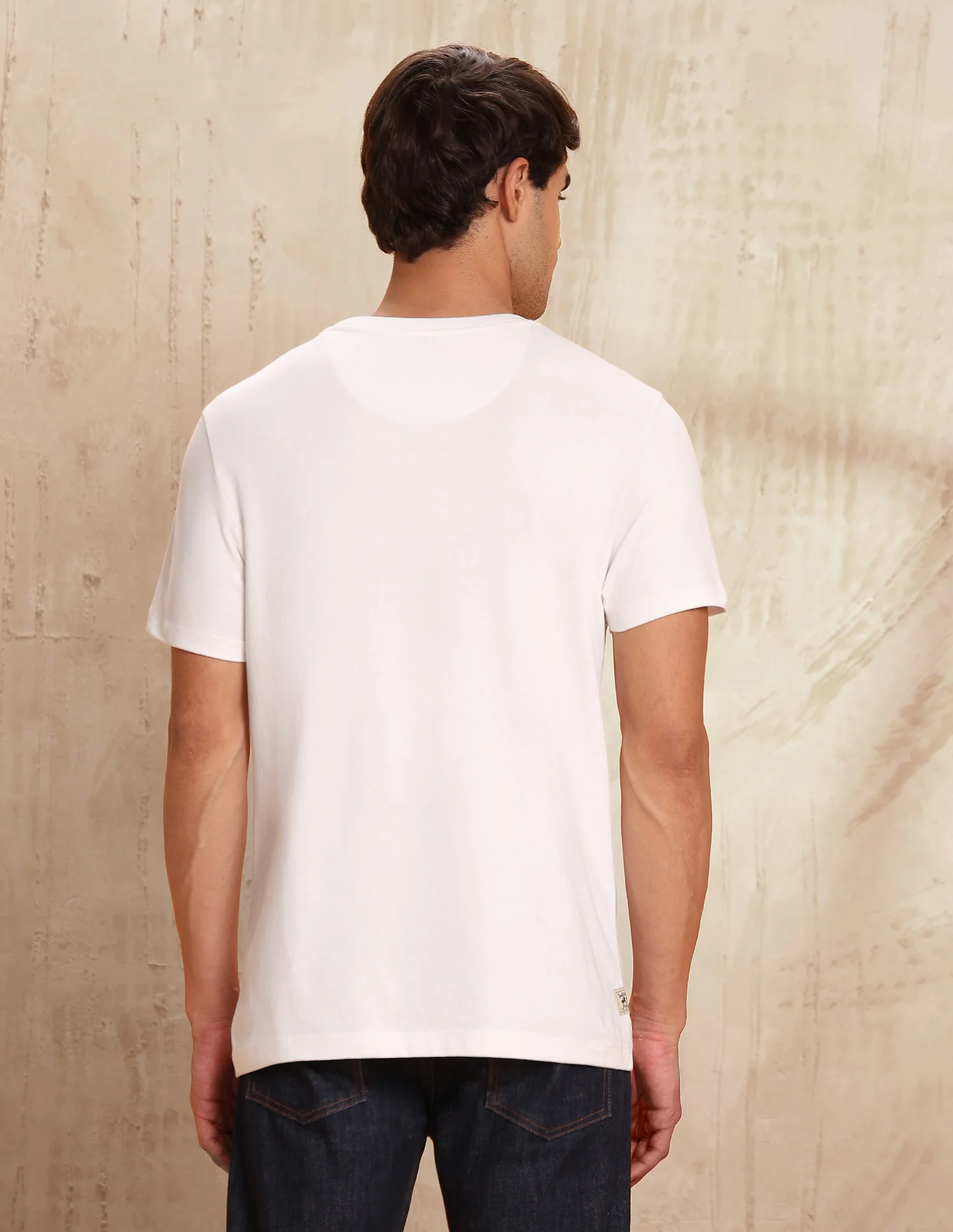 Graphic Brand Printed Muscle Fit T-Shirt - Image 5