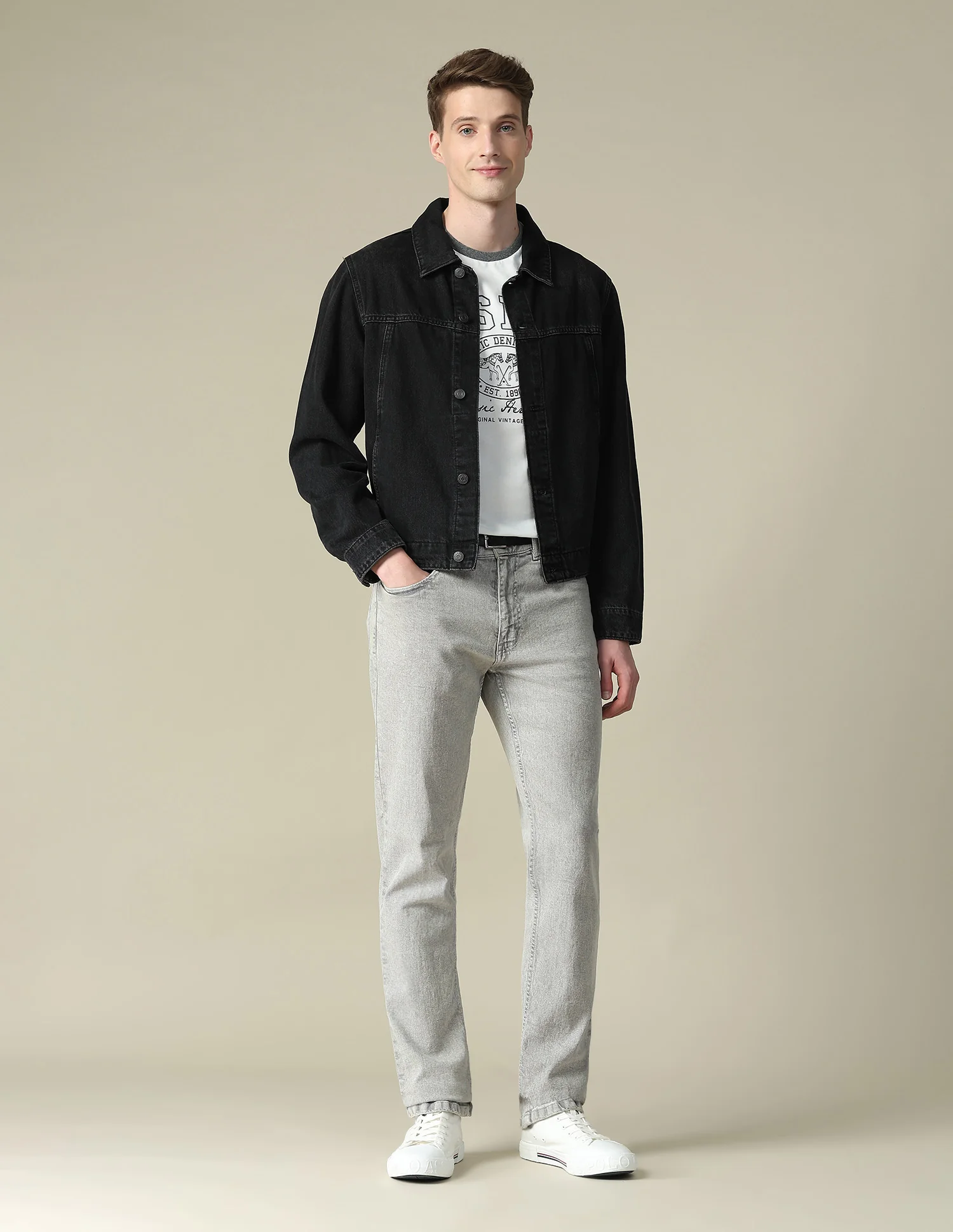 Graphic Brand Printed Slim Fit T-Shirt - Image 3