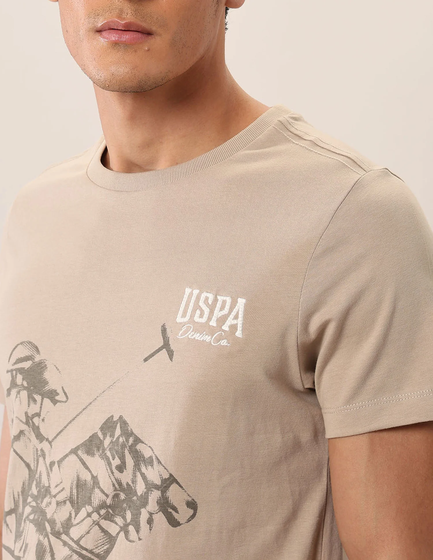 Graphic Printed Muscle Fit T-Shirt - Image 7
