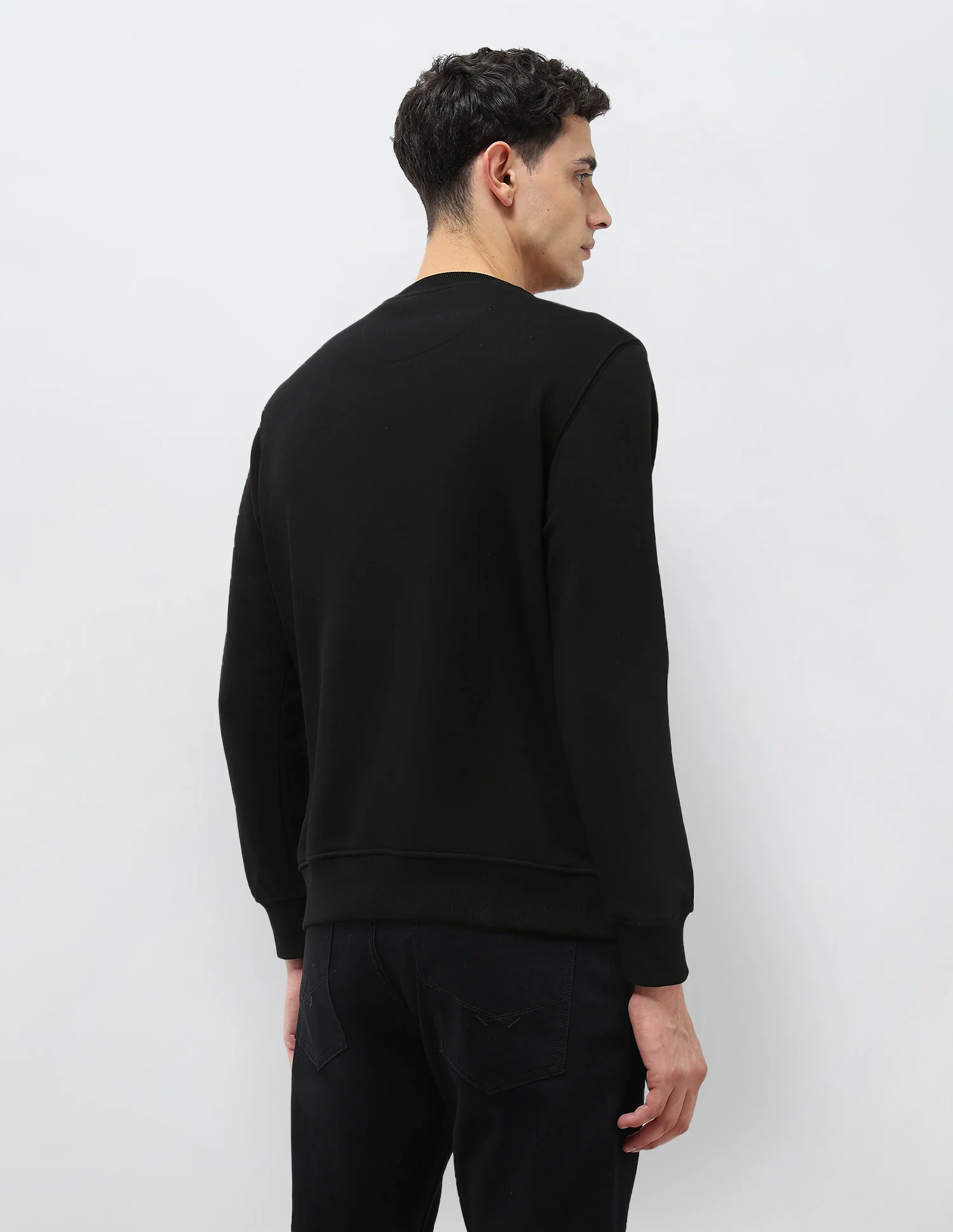 Graphic Printed Regular Fit Sweatshirt - Image 5