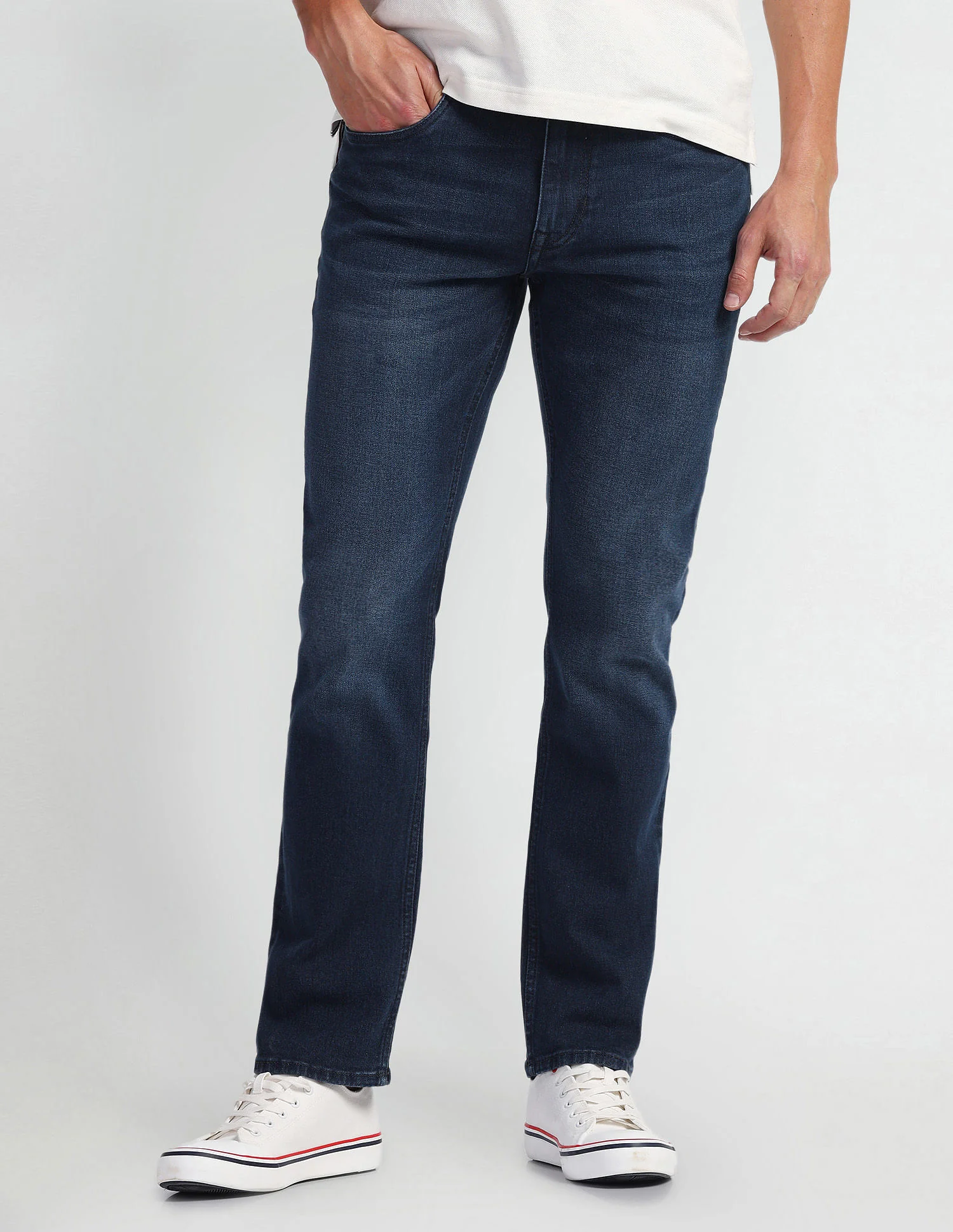 Harold Slim Straight Fit Blue Jeans