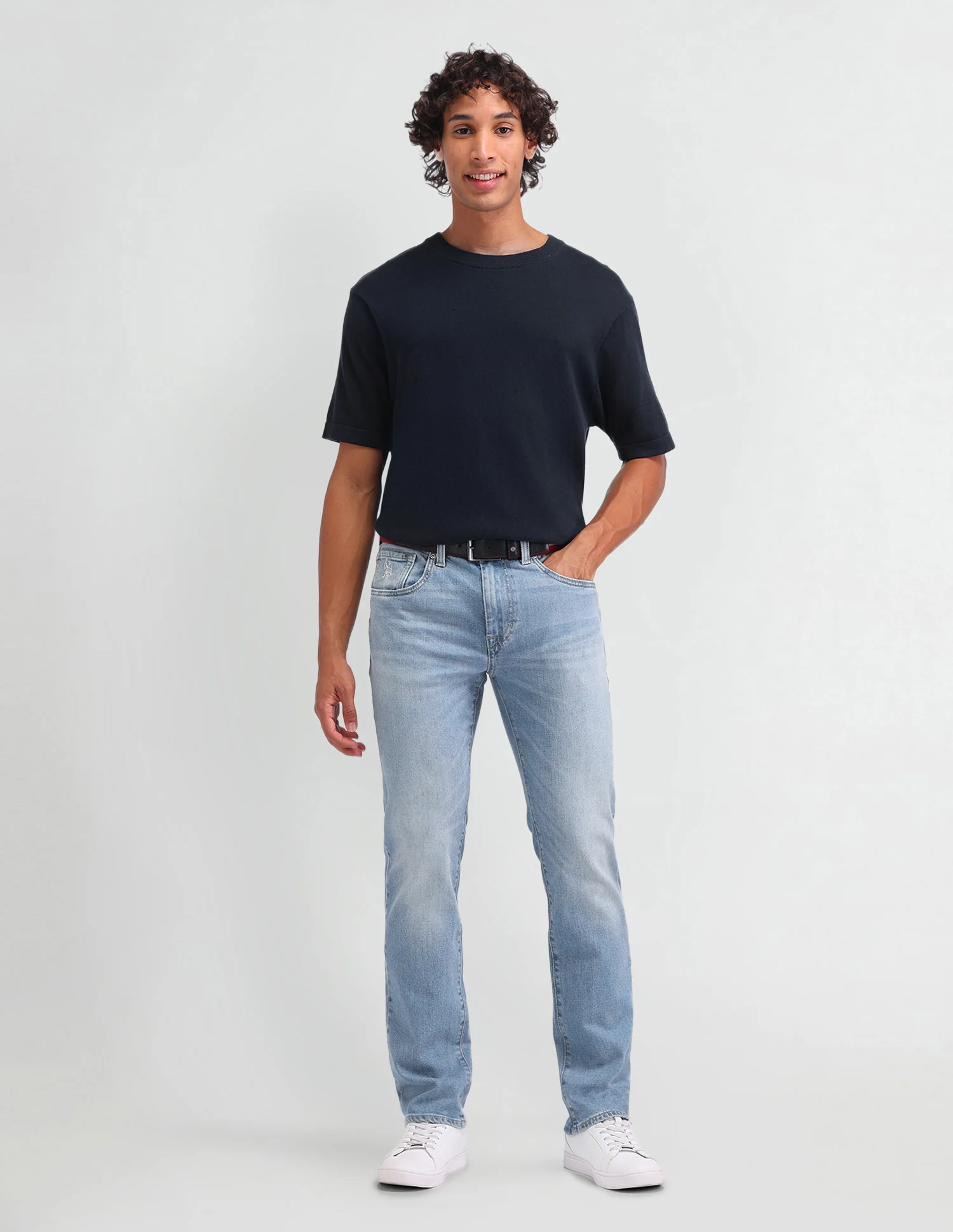 Harold Slim Straight Fit Blue Jeans - Image 3