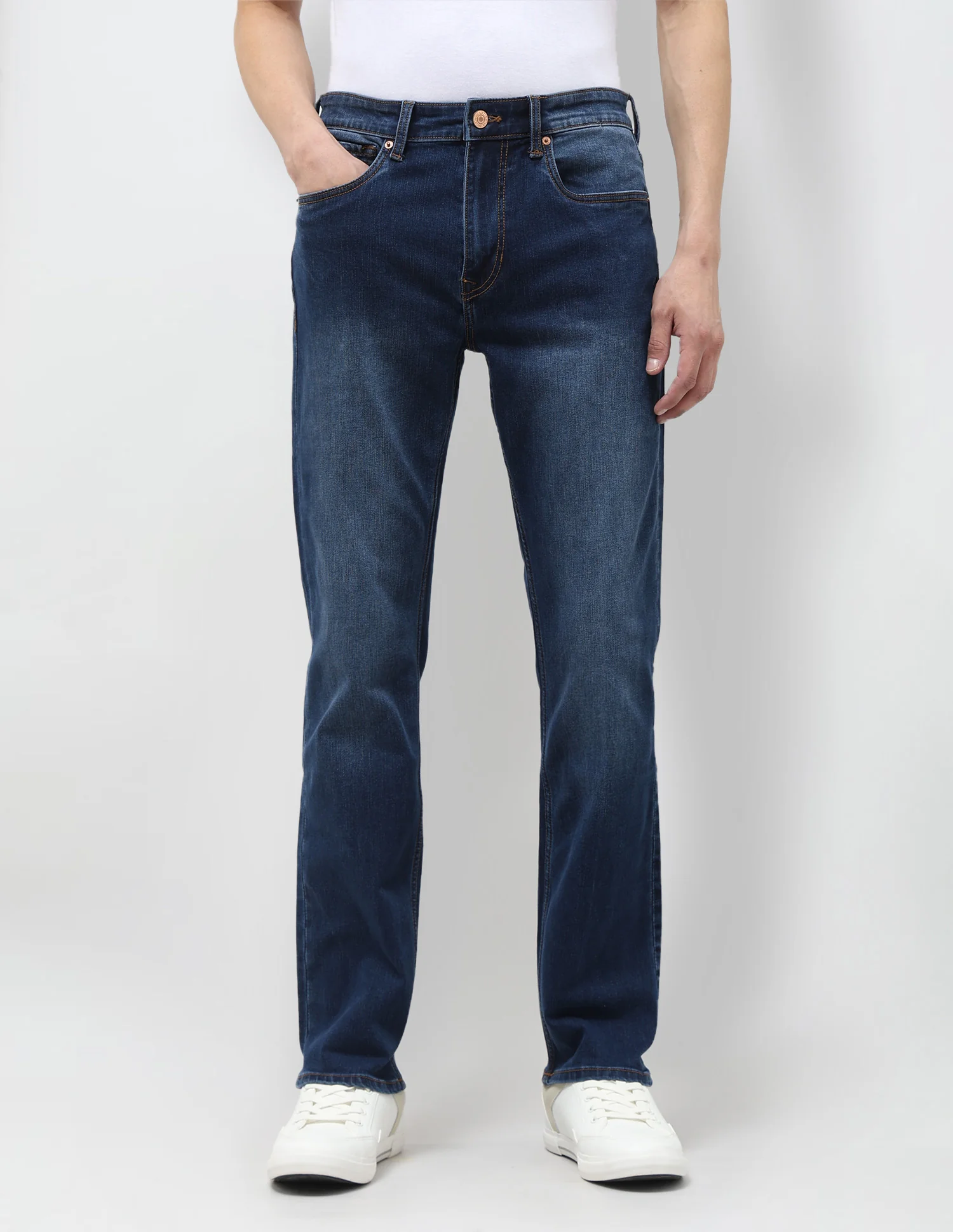 Harold Slim Straight Fit Blue Jeans - Image 6