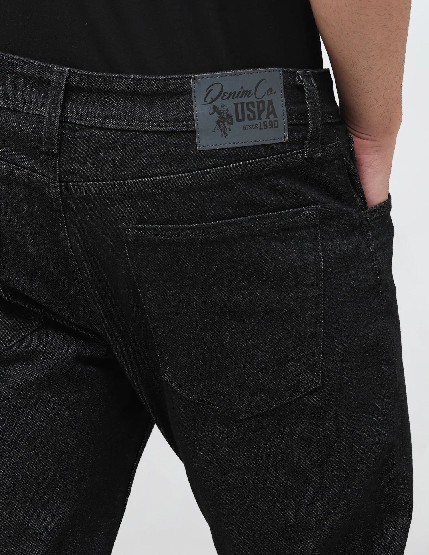 Henry Tapered Cropped Fit Black Jeans - Image 8
