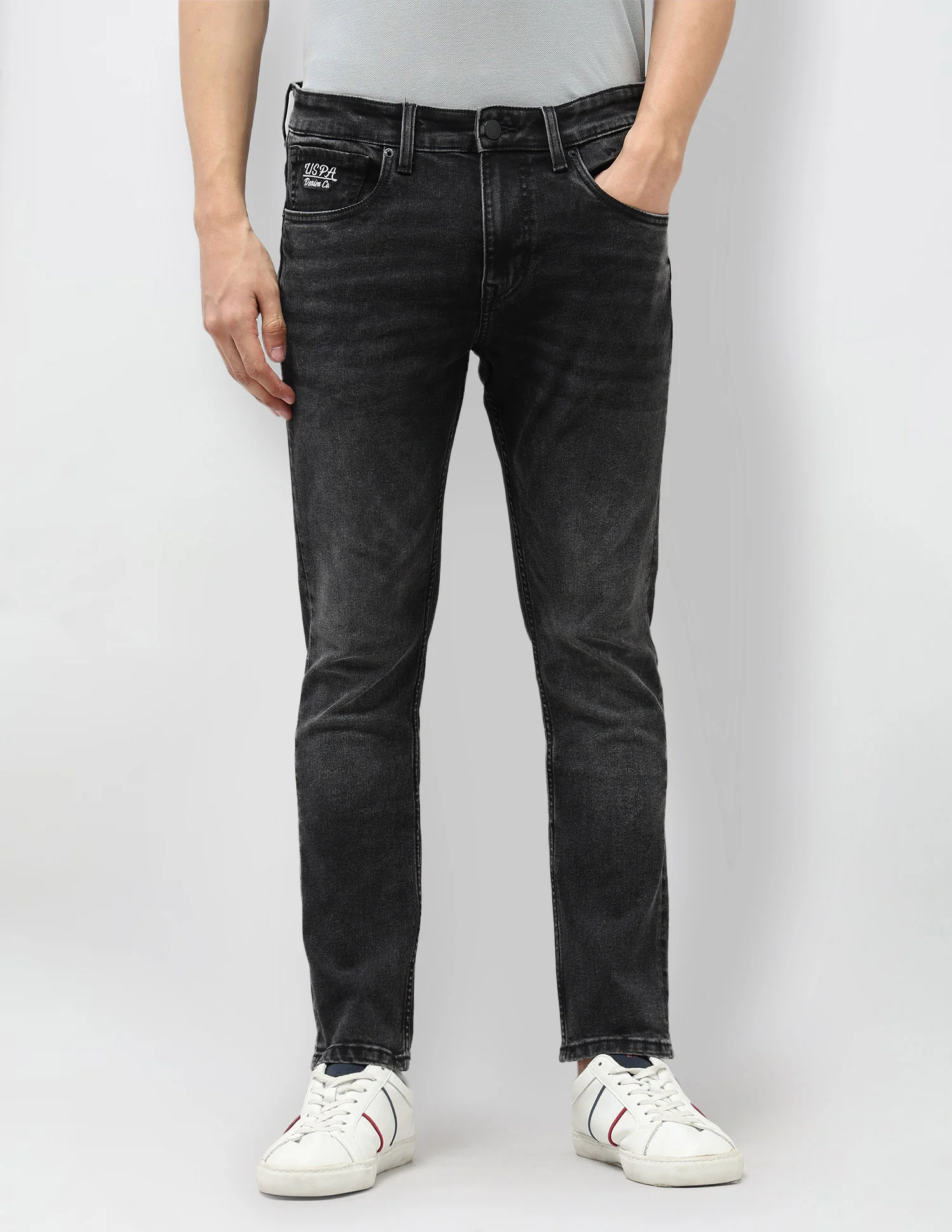 Henry Tapered Fit Black Jeans - Image 6