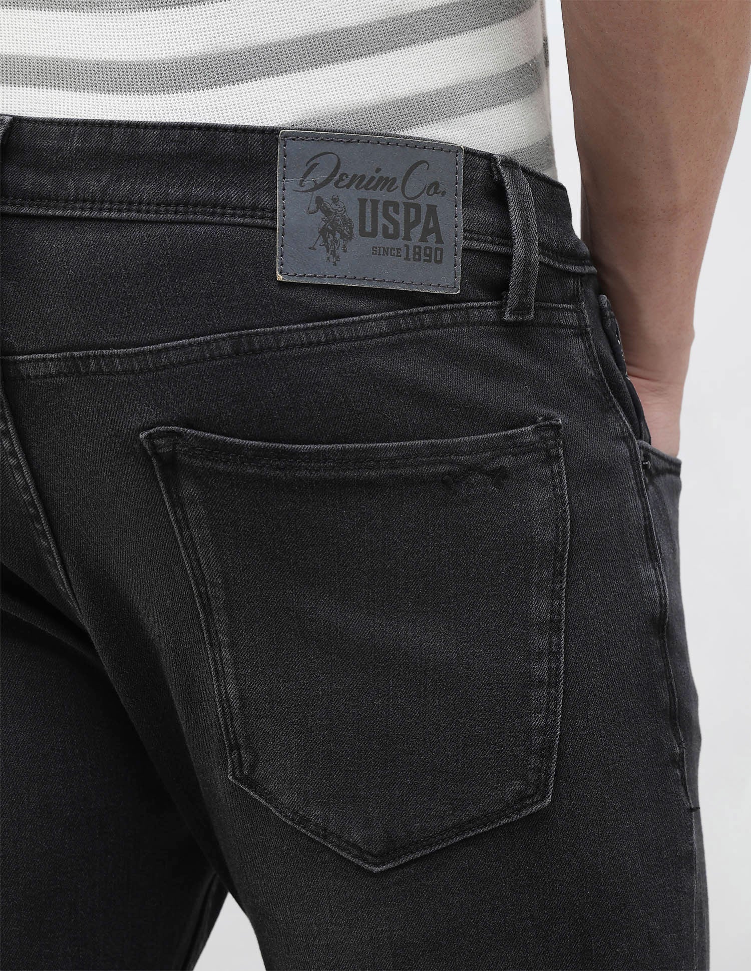 Henry Tapered Fit Black Jeans - Image 8