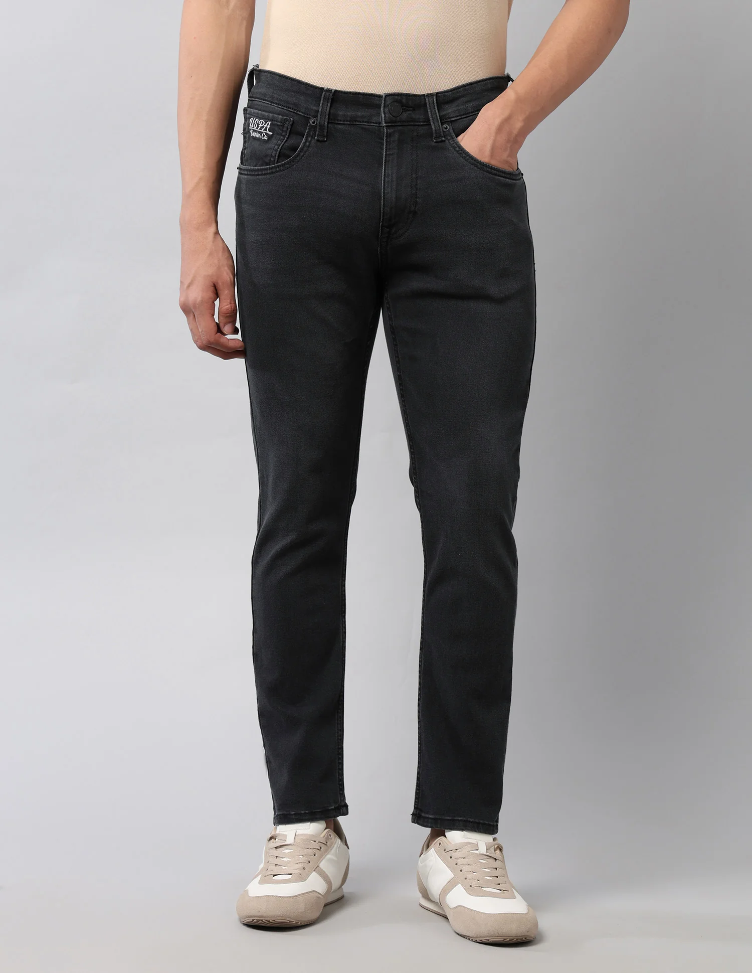 Henry Tapered Fit Black Jeans - Image 6