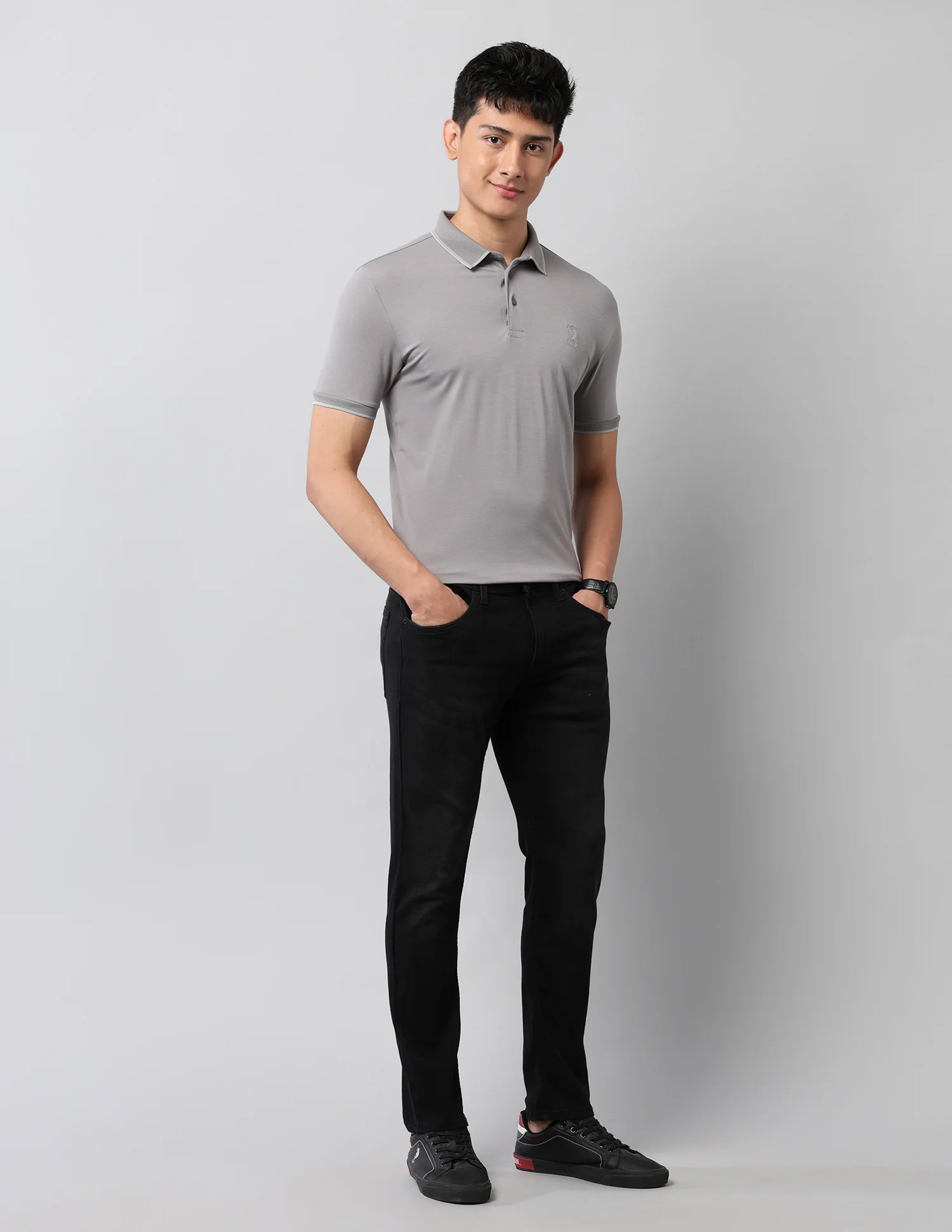 Henry Tapered Fit Black Jeans - Image 3
