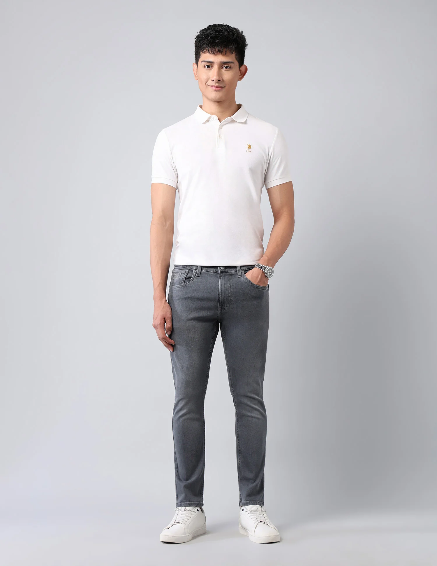 Henry Tapered Fit Black Jeans - Image 3